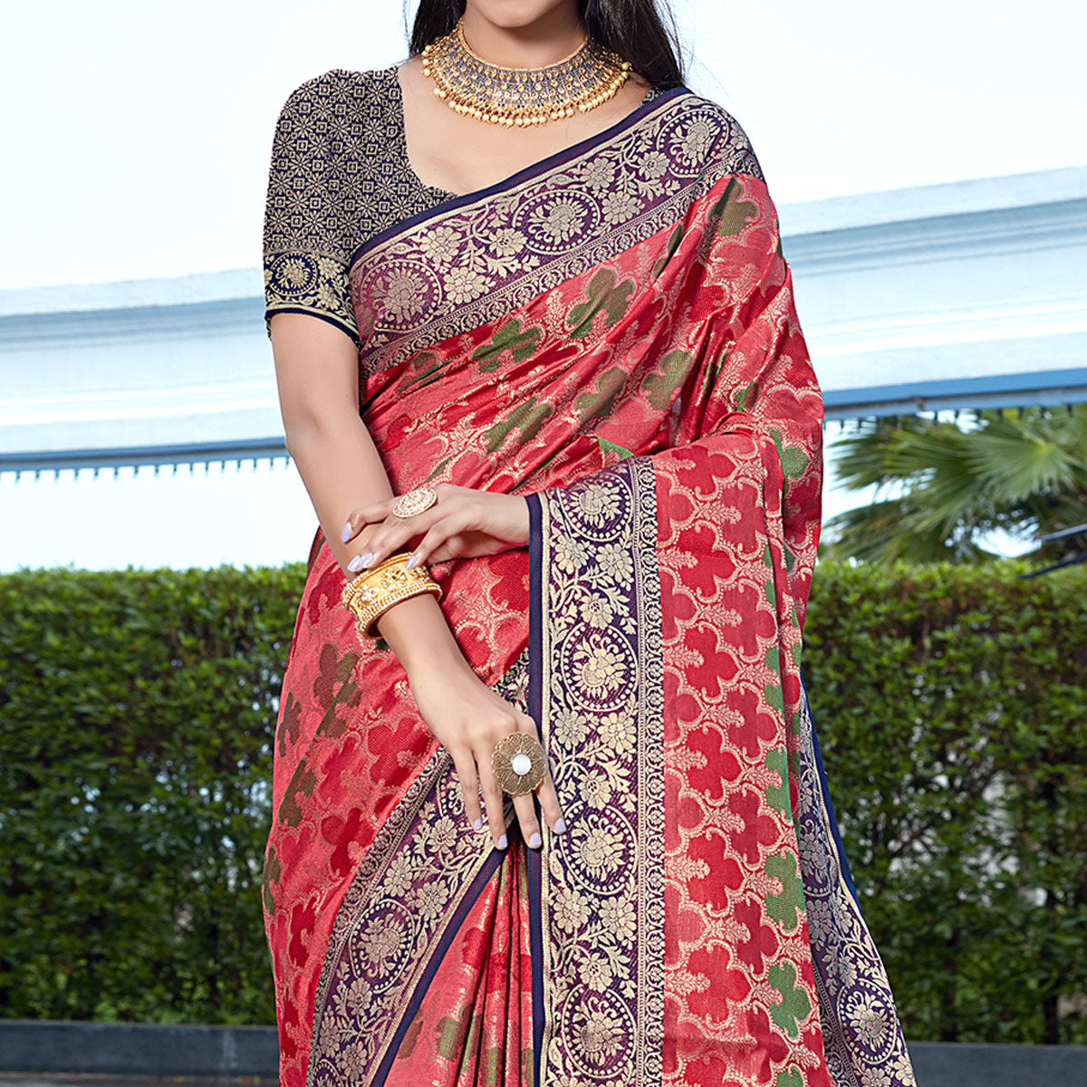 Gajari Pink Floral Woven Art Silk Saree