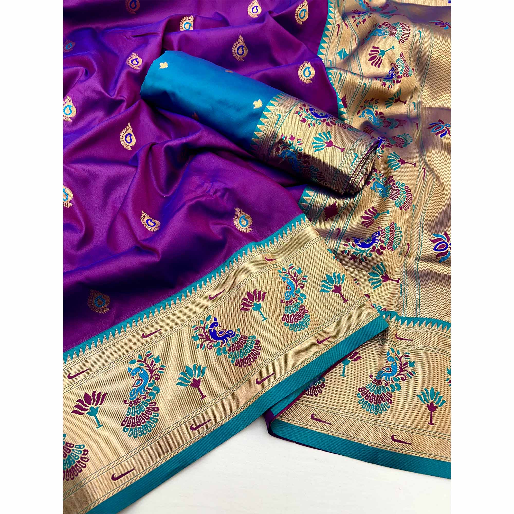 Purple Floral Woven Pure Silk Paithani Saree