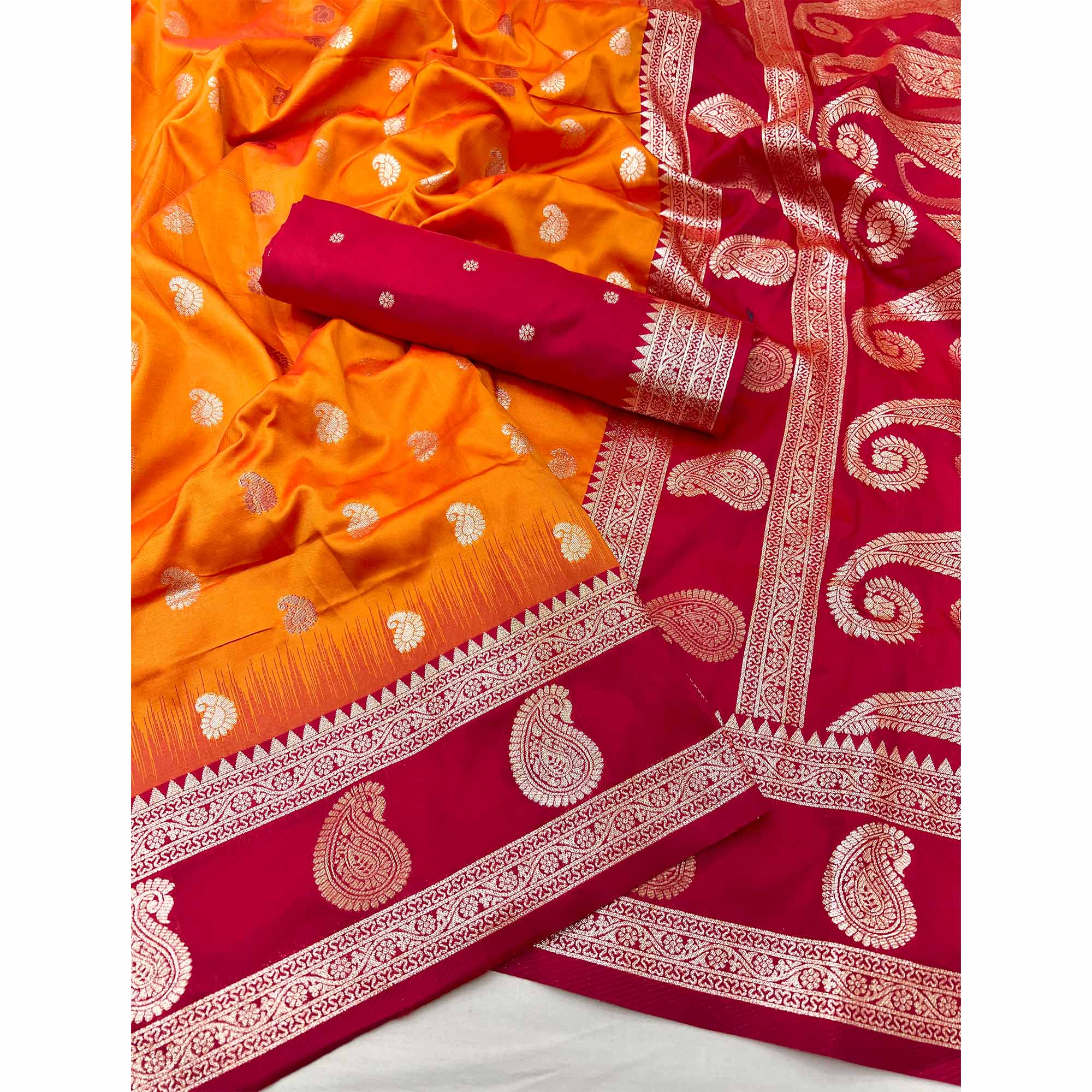 Orange Art Silk Saree Adorned With Zari Woven Paisley Motifs & Rich Banarasi Pallu