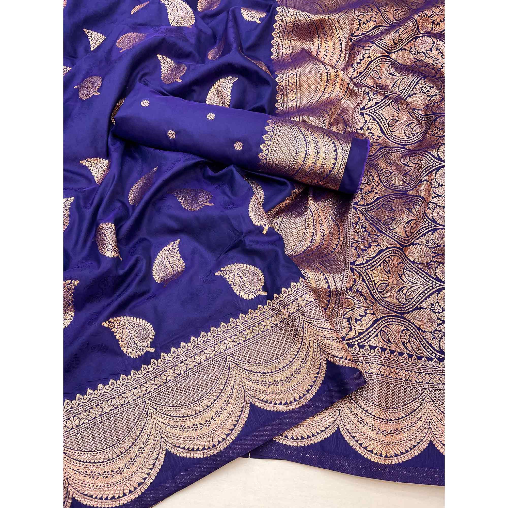 Navy Blue Art Silk Saree With Intricate Zari Weaving & Rich Banarasi Pallu