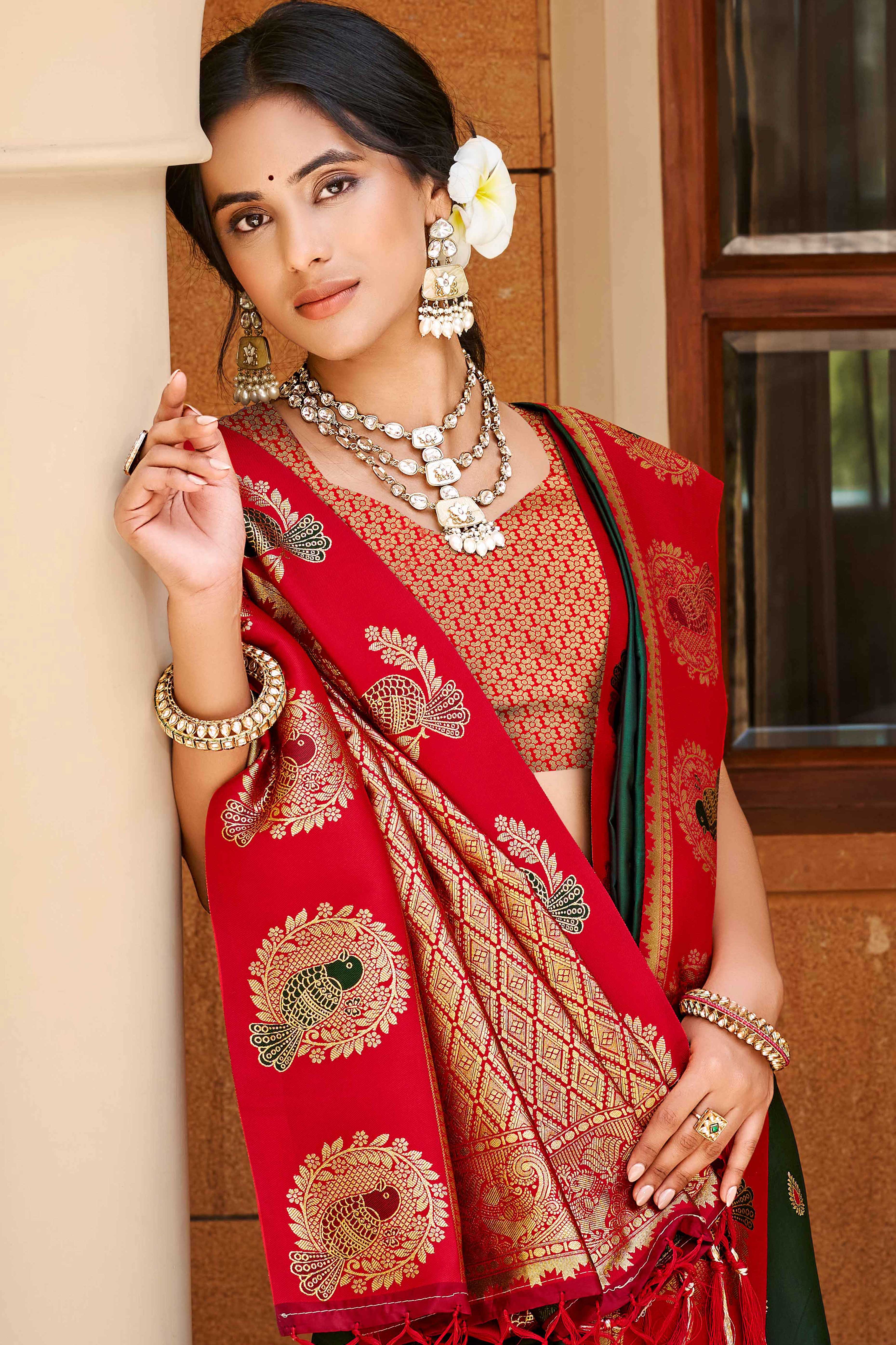 Stunning Dark Green Floral Weaving Silk Blend Saree With Birds Design Border & Tassel Pallu