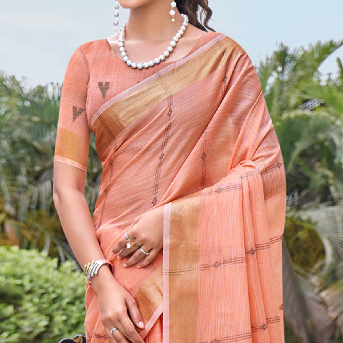 Peach Woven Cotton Blend Saree With Tassels