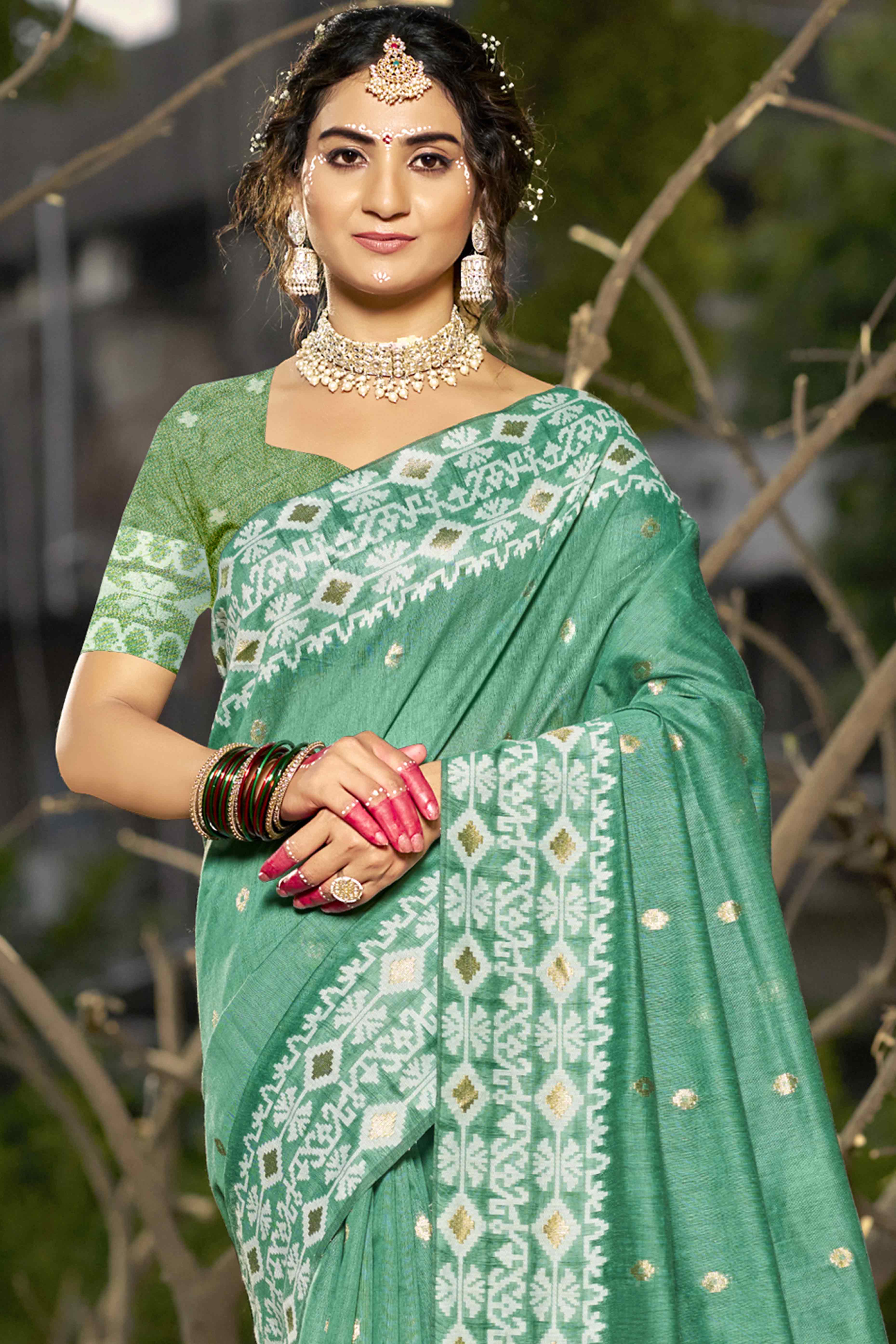 Rama Green Woven Linen Cotton Saree With Tassels