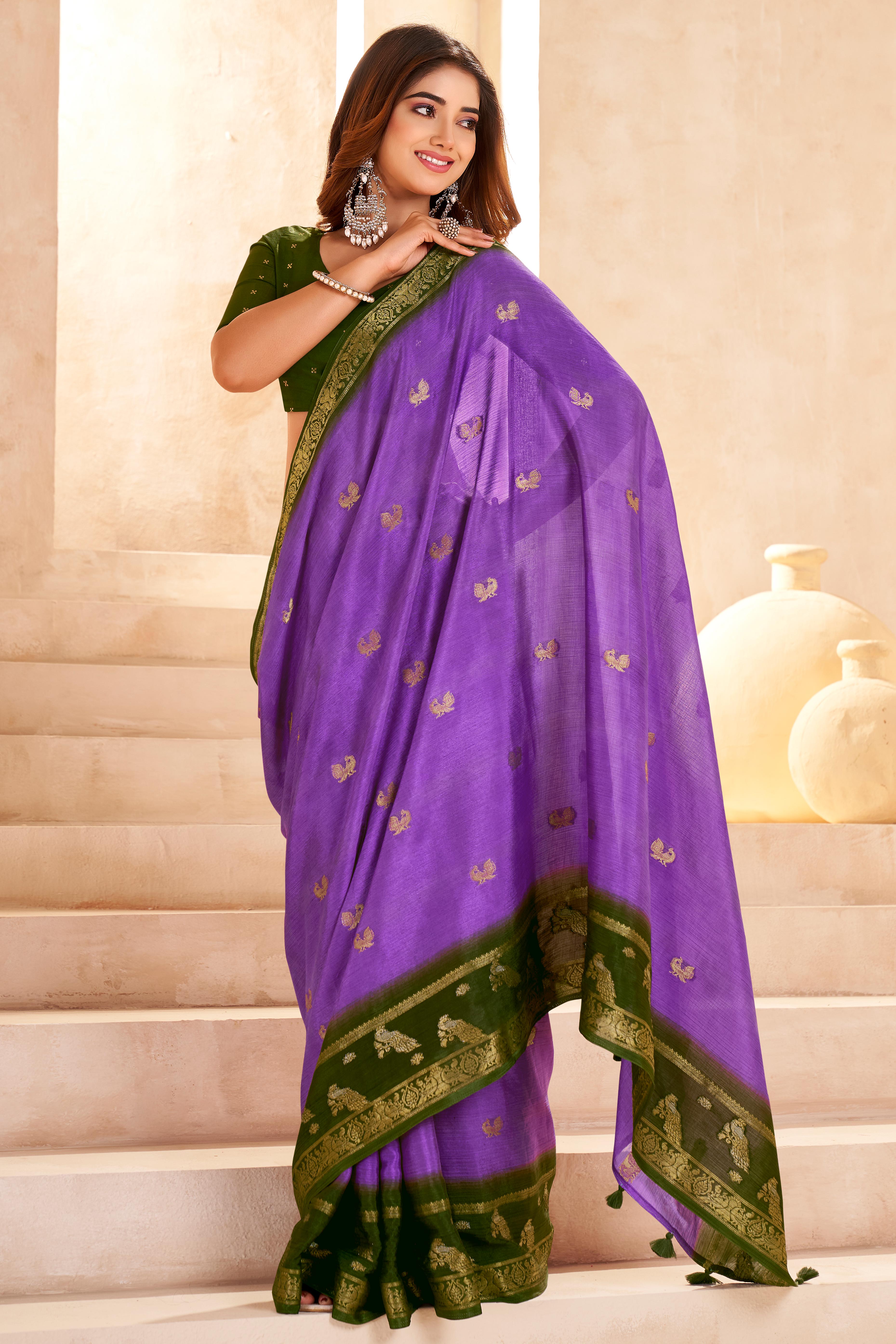 Purple Chinon Saree Featuring Exquisite Jacquard Weaving for a Timeless and Refined Look