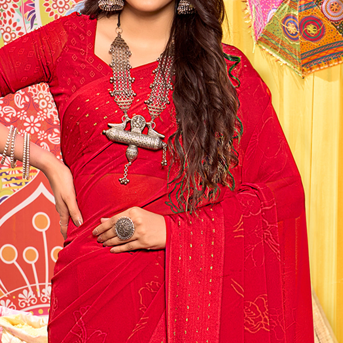 Red Floral Printed Georgette Saree With Woven Border
