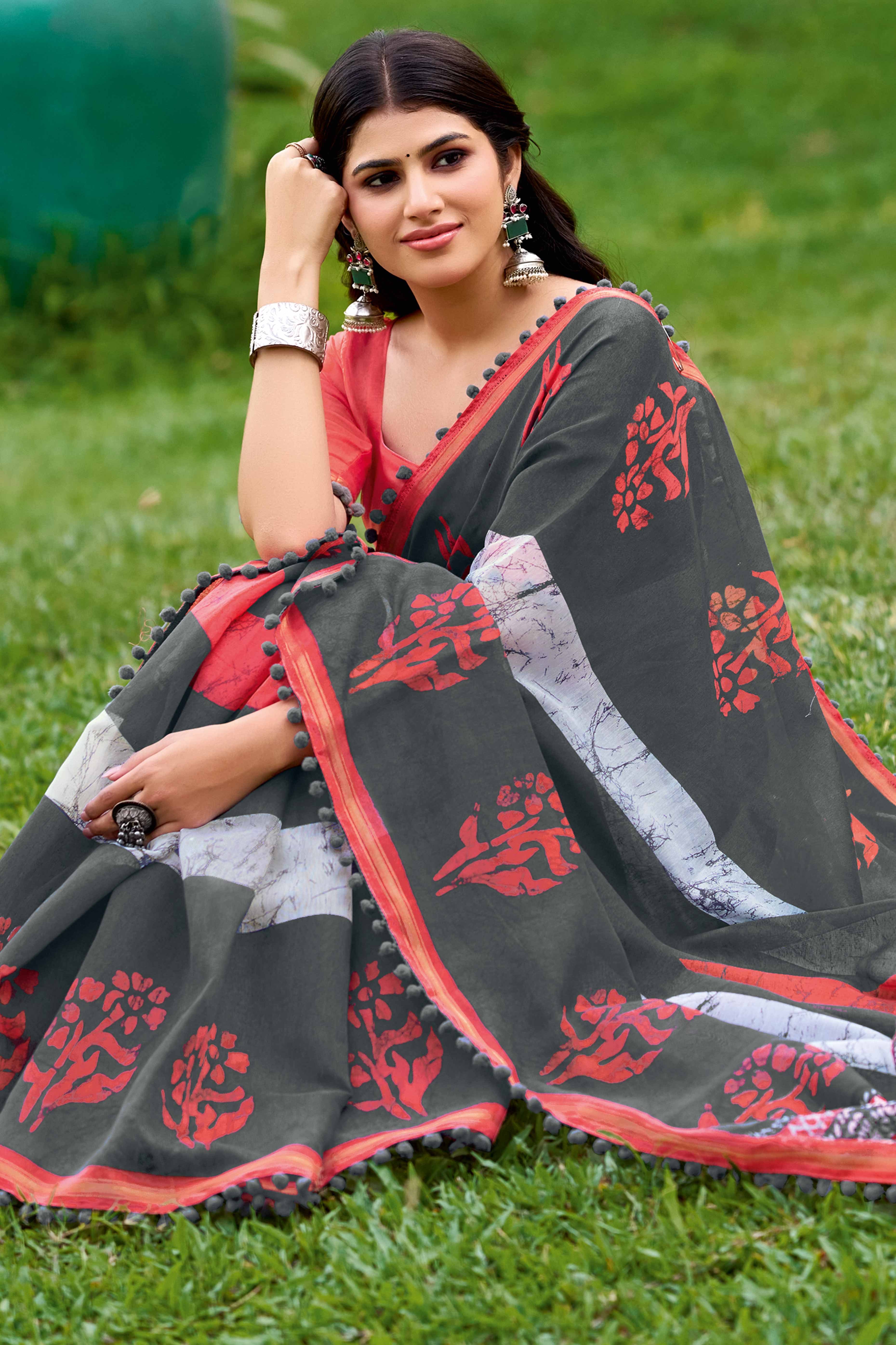 Casual Black Floral Print Saree in Lightweight Pure Mul Cotton