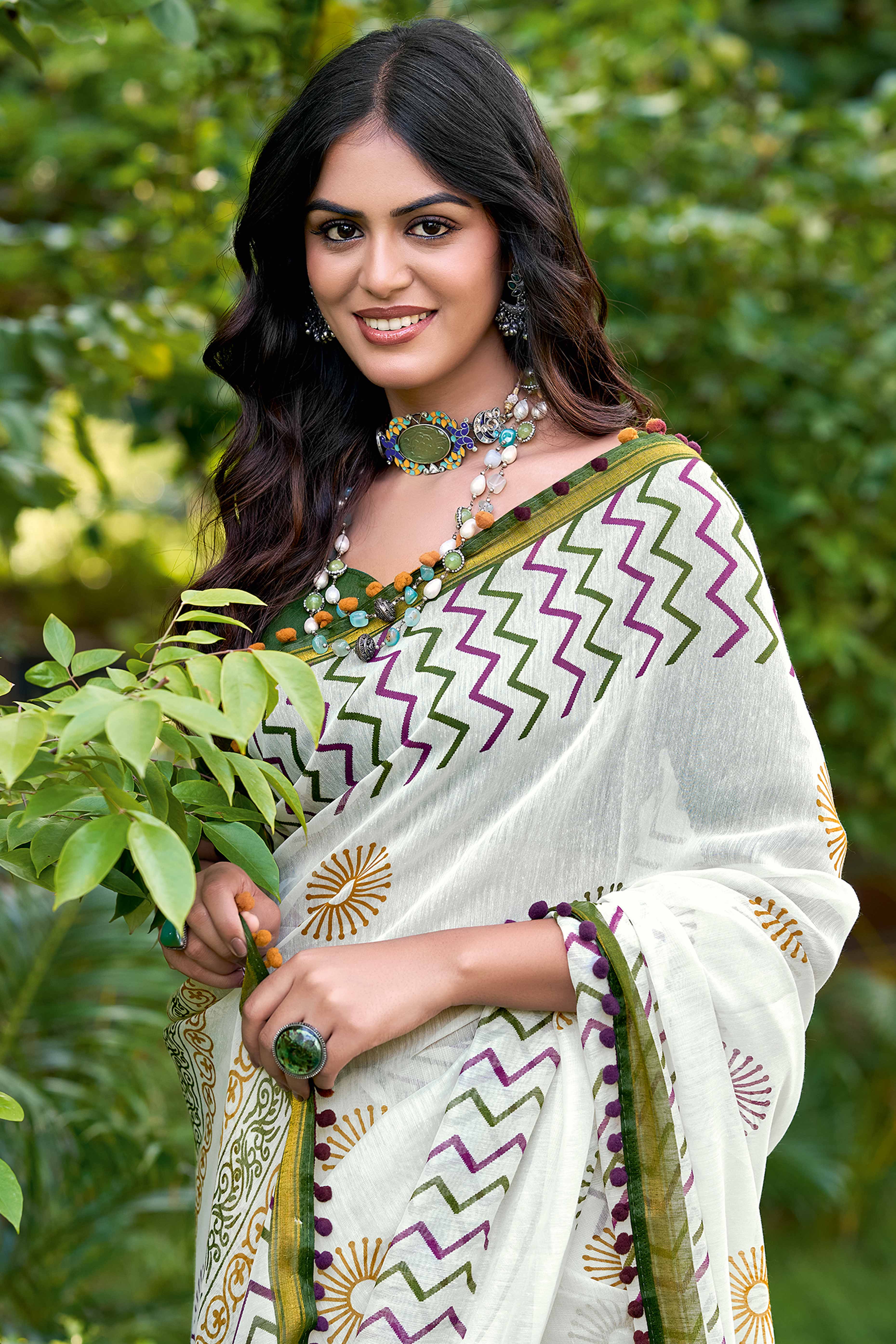 Mulmul Cotton Saree in White with Artistic Abstract Design