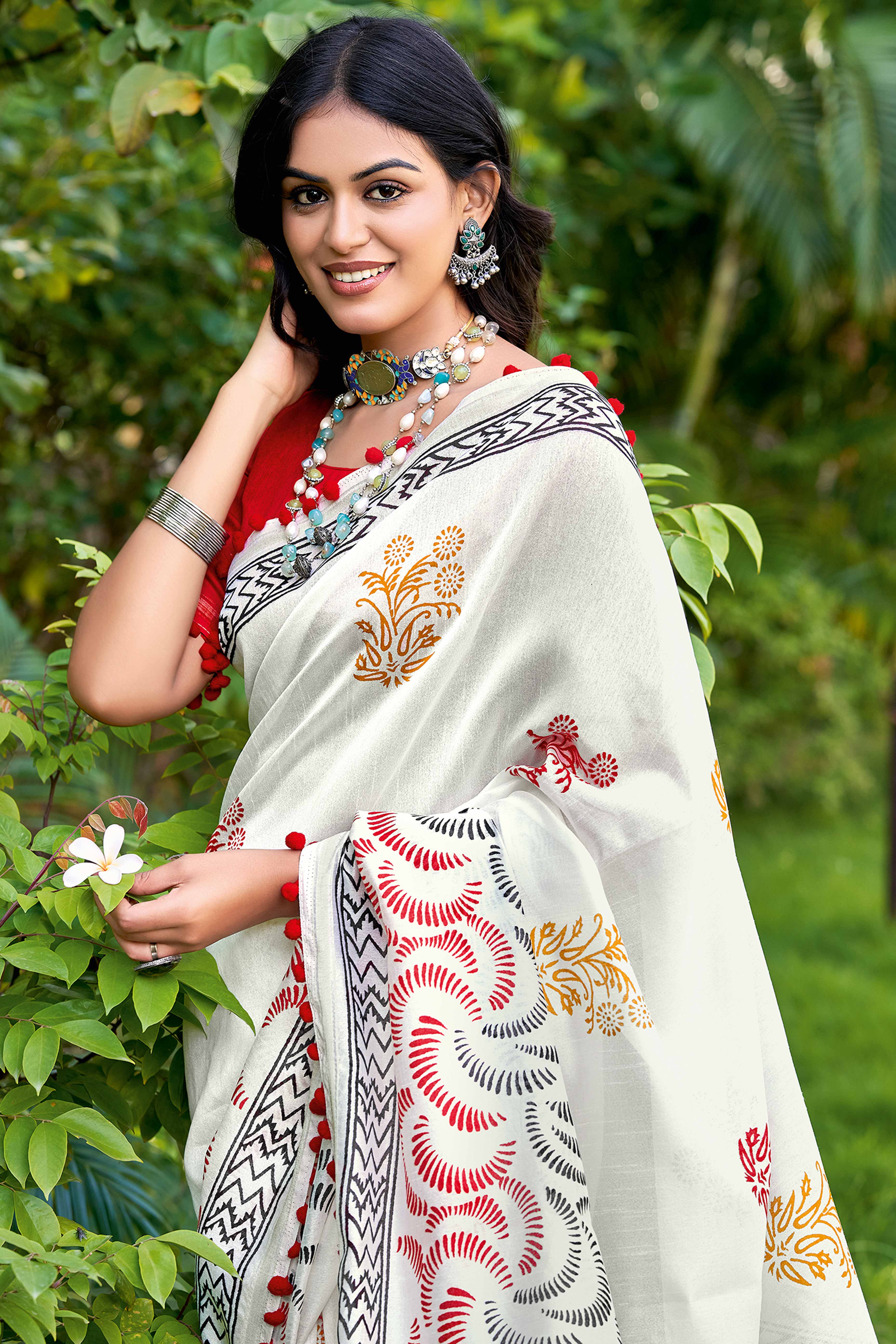 White Lightweight Mulmul Saree with Subtle Abstract Print