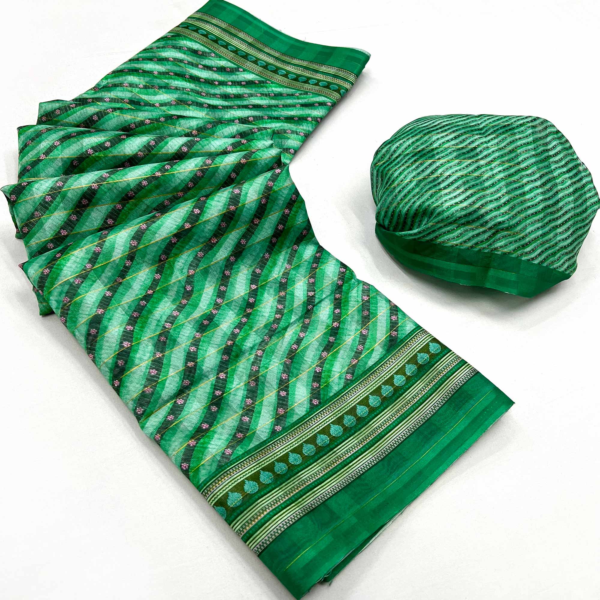 Green Digital Printed Cotton Blend Saree With Fancy Border