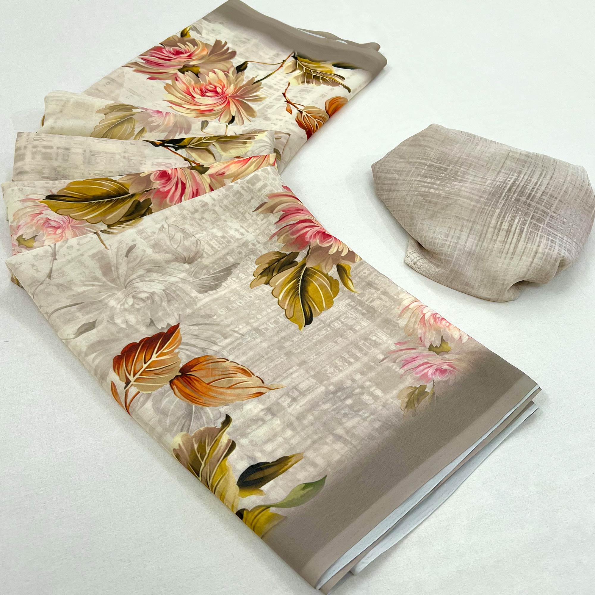 Offwhite & Grey Floral Digital Printed Georgette Saree