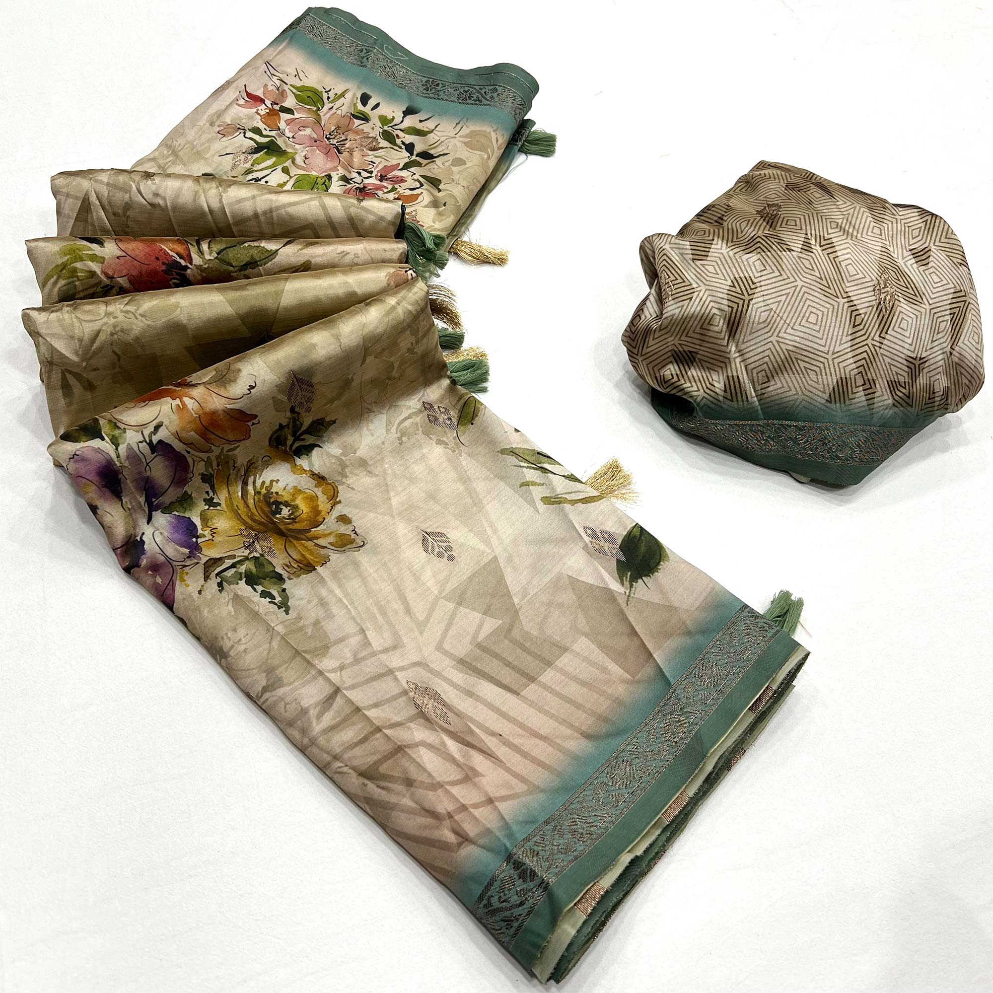 Beige Floral Digital Printed Cotton Silk Saree With Zari Border