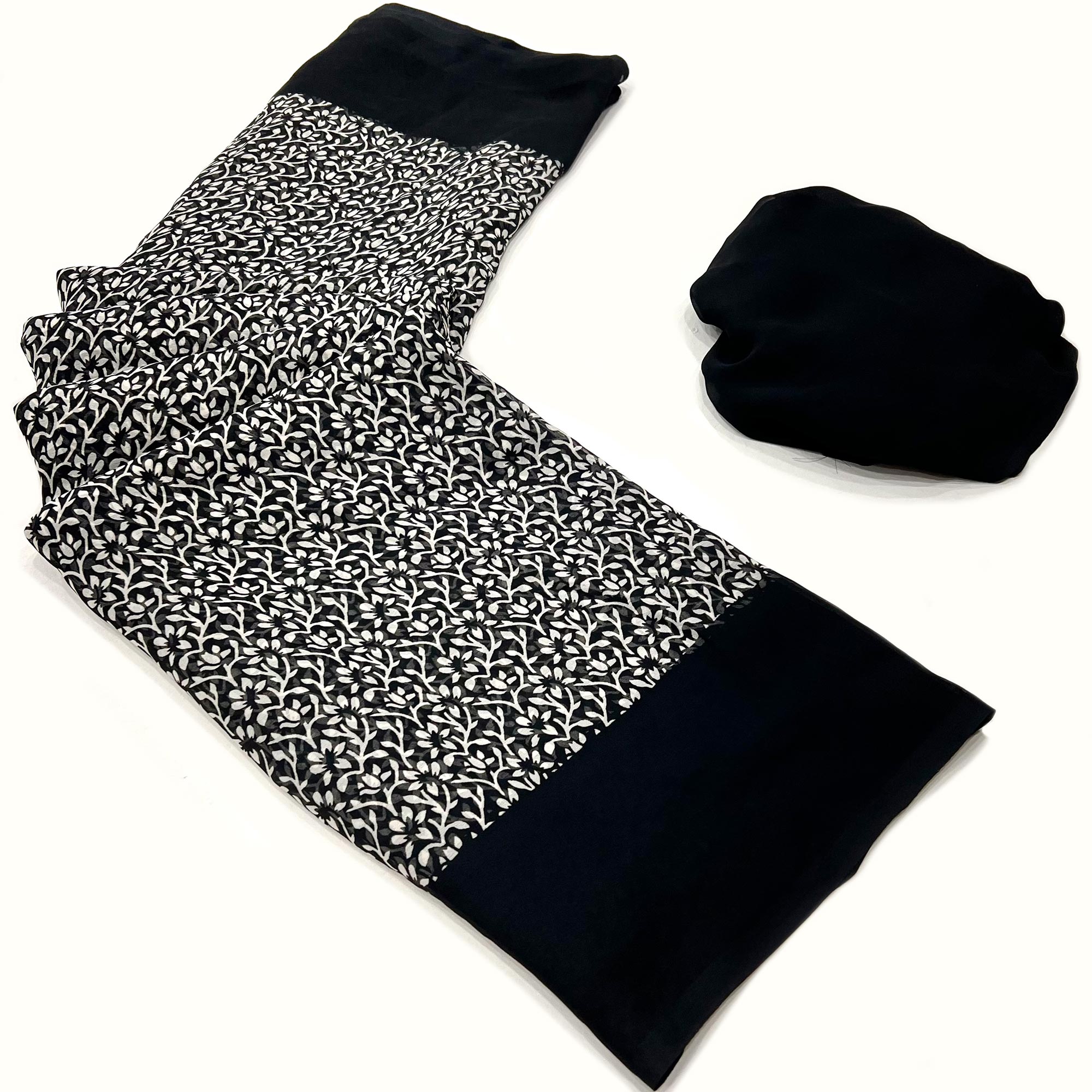 Black & White Floral Printed Georgette Saree