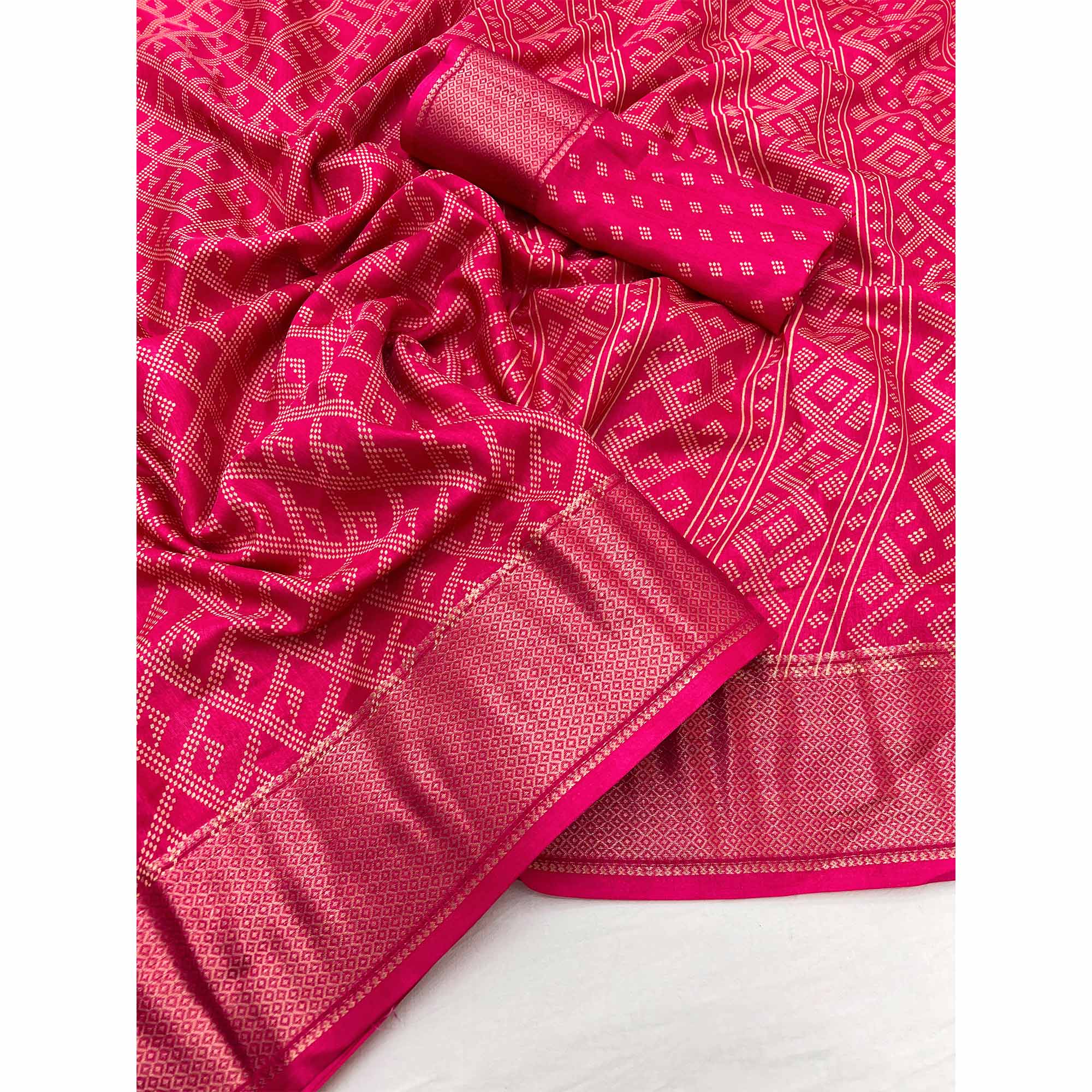 Rani Pink Printed Dola Silk Saree With Jacquard Border