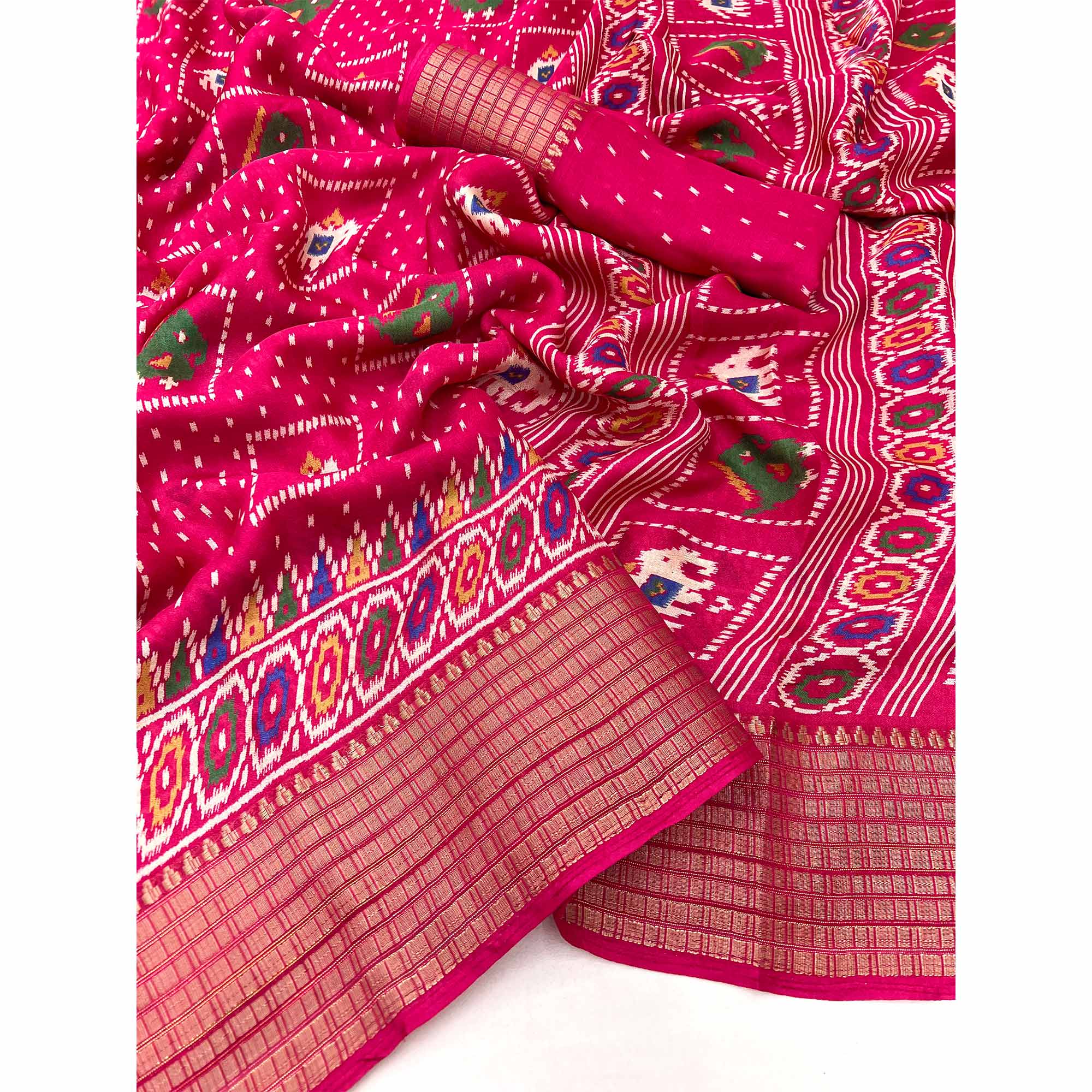 Pink Printed Georgette Saree With Woven Border