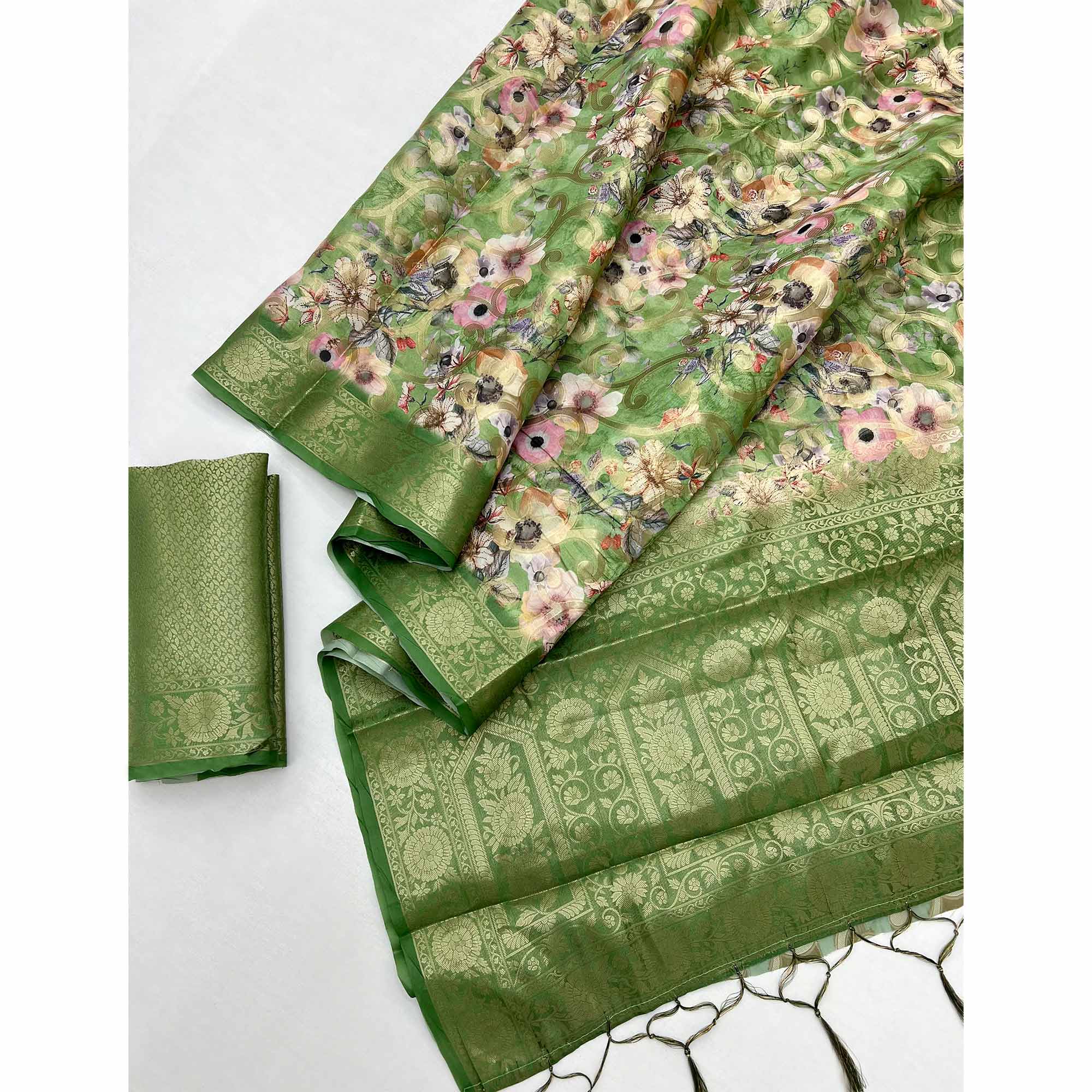 Stylish Green Floral Woven & Digital Printed Silk Blend Saree With Tassel Pallu