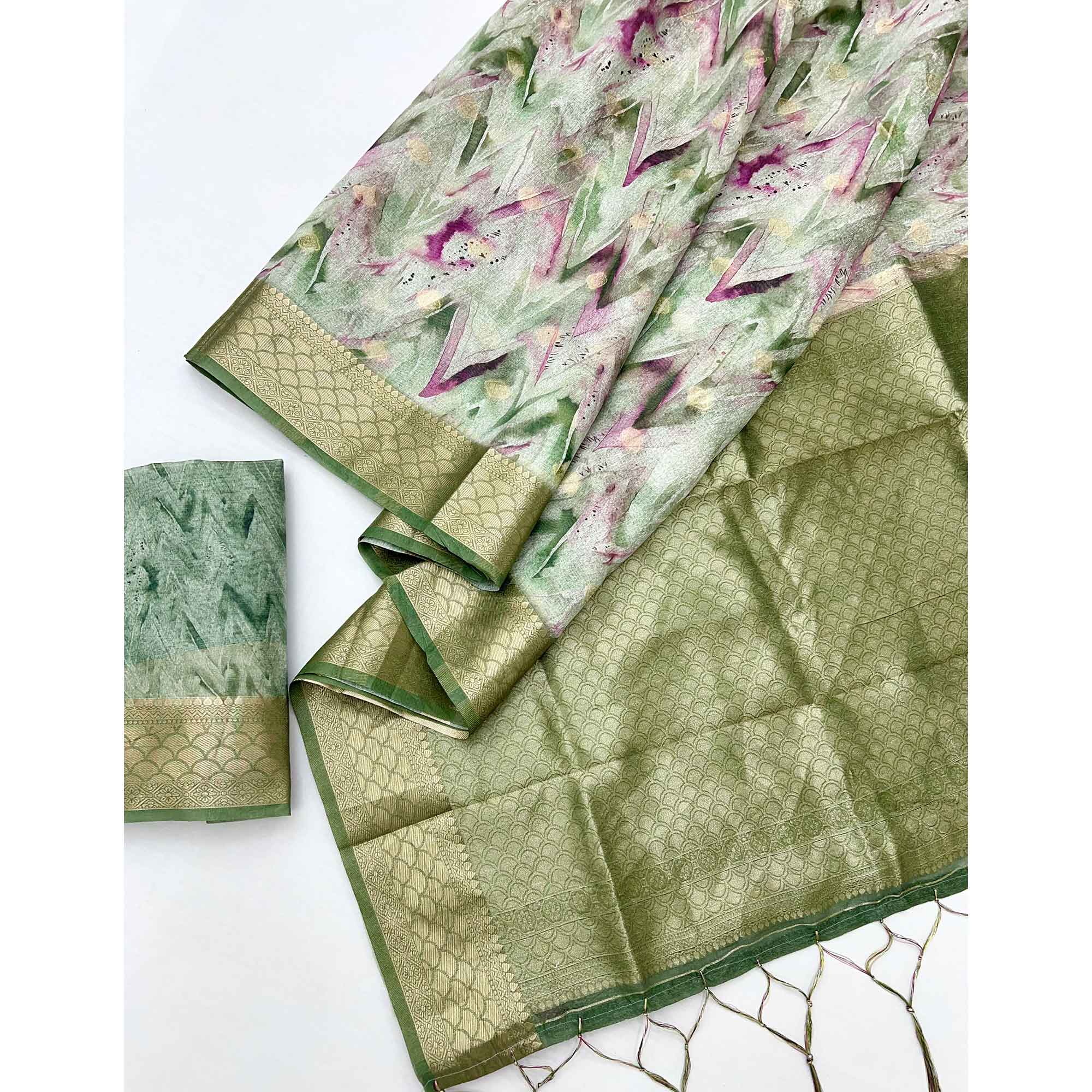 Elegant Green Silk Blend Saree With Zig-Zag Digital Print & Weaving Work