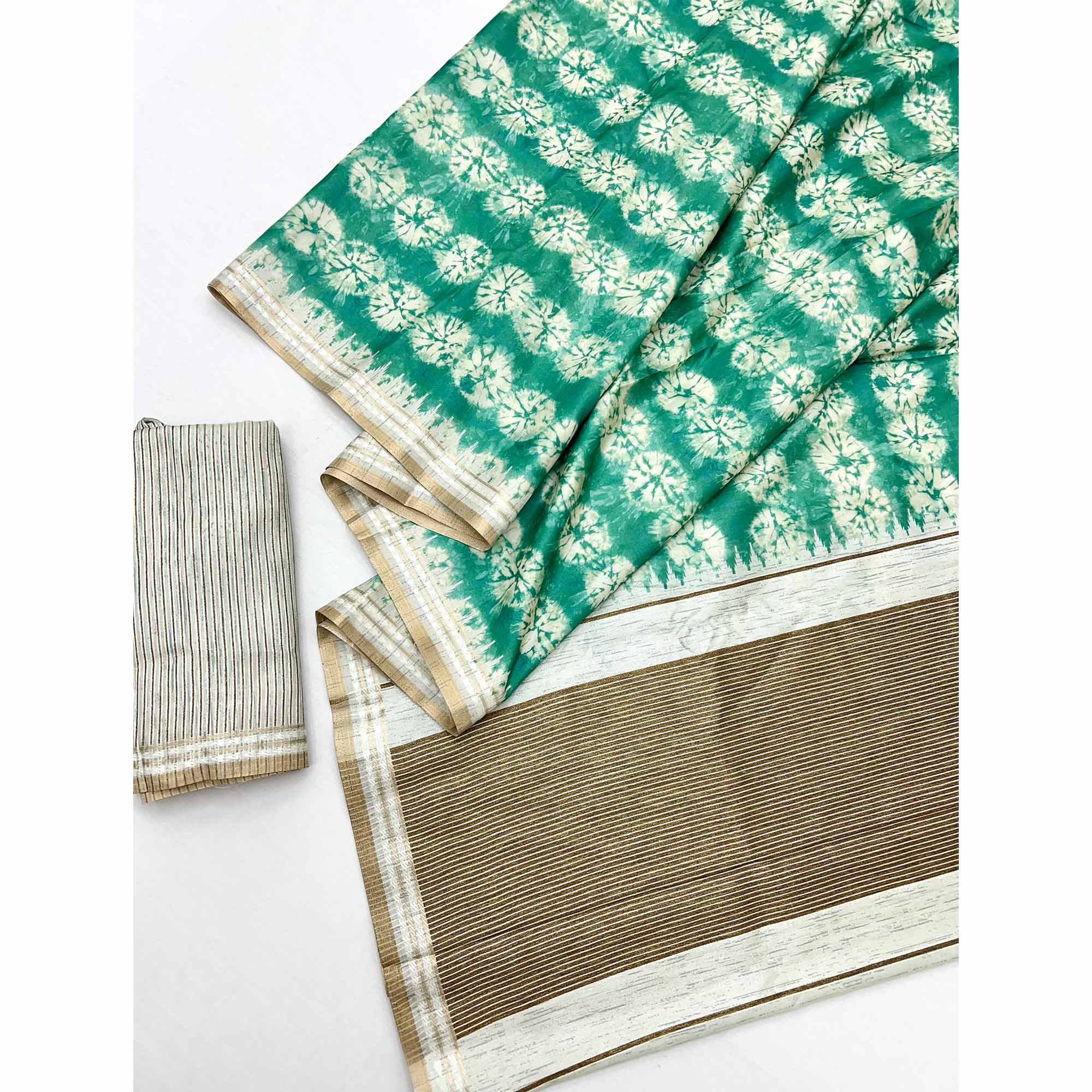 Opulent Rama Green Silk Blend Saree Adorned With Digital Prints & Zari Border