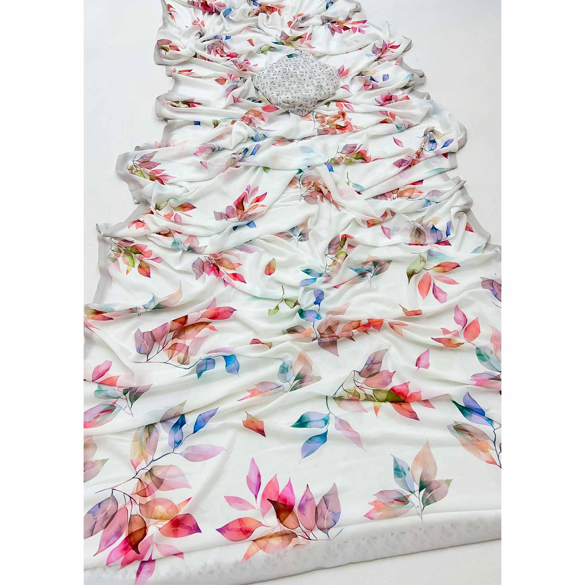 Chic White Floral Printed Georgette Saree For Effortless Elegance