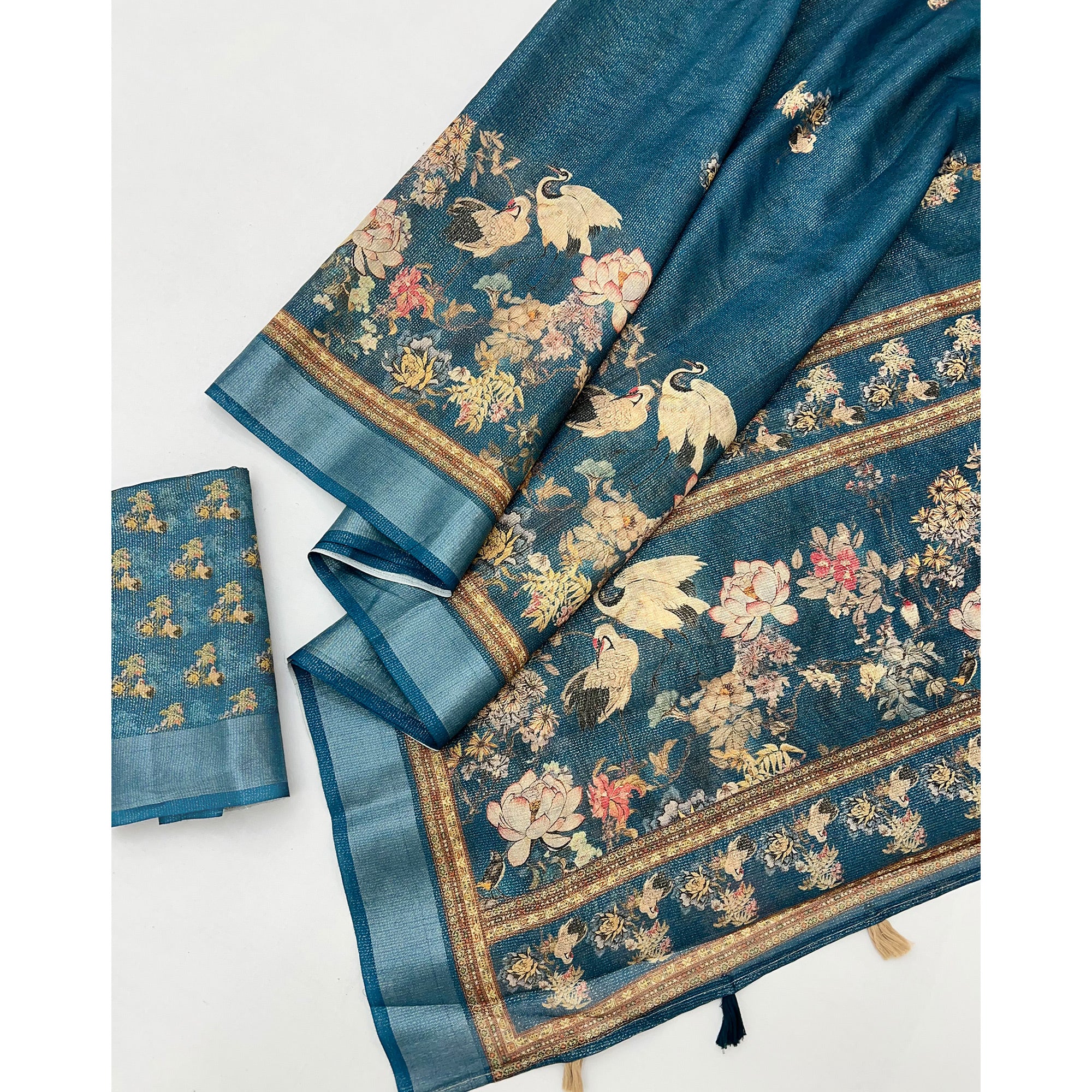 Blue Floral Digital Printed Cotton Blend Weaving Zari Saree With Tassel Pallu