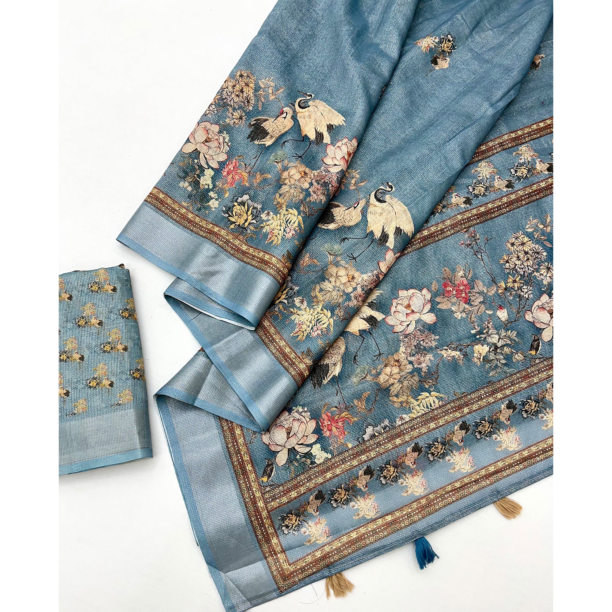 Bluish Grey Floral Digital Printed Cotton Blend Weaving Zari Saree With Tassel Pallu