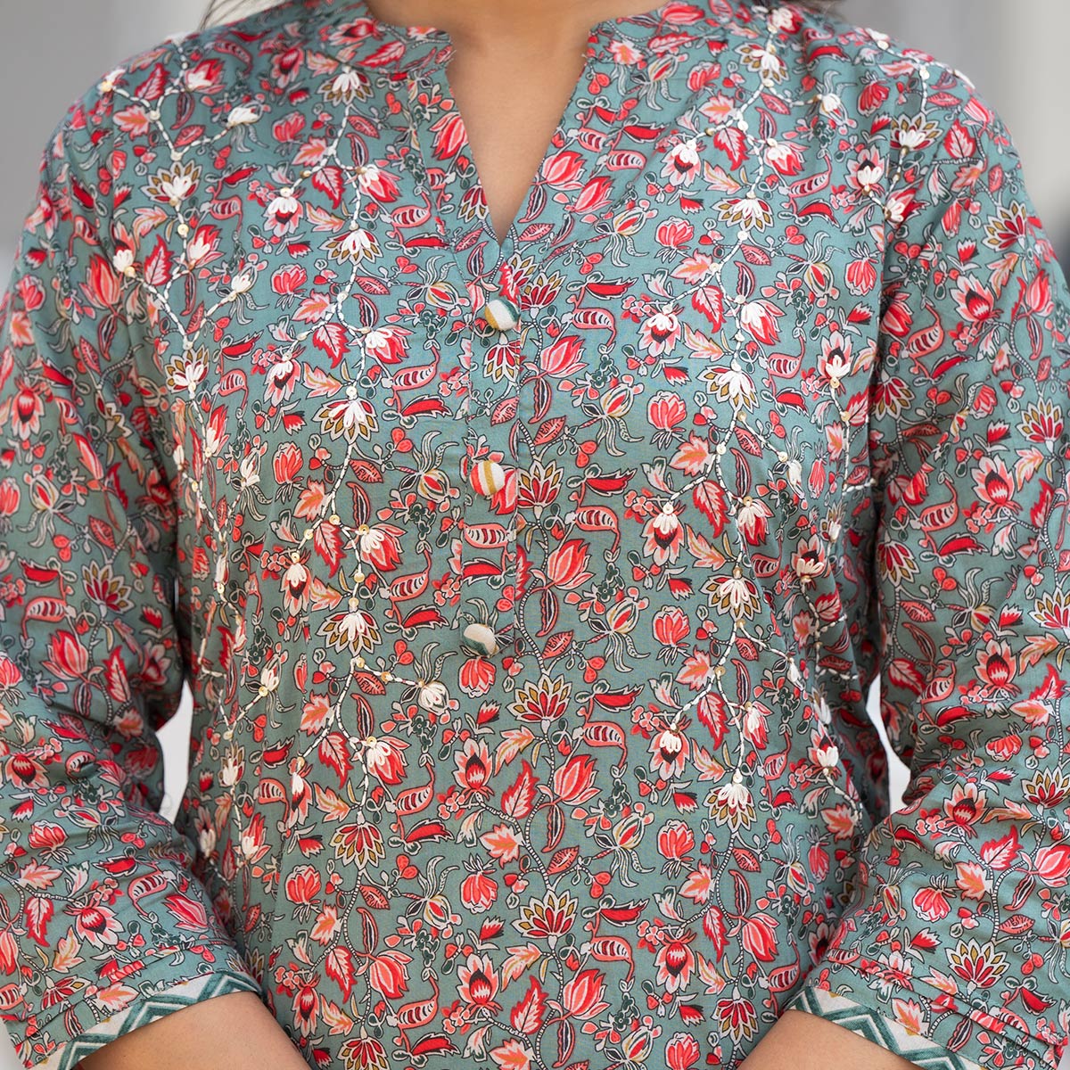 Green Floral Printed Pure Cotton Straight Salwar Suit