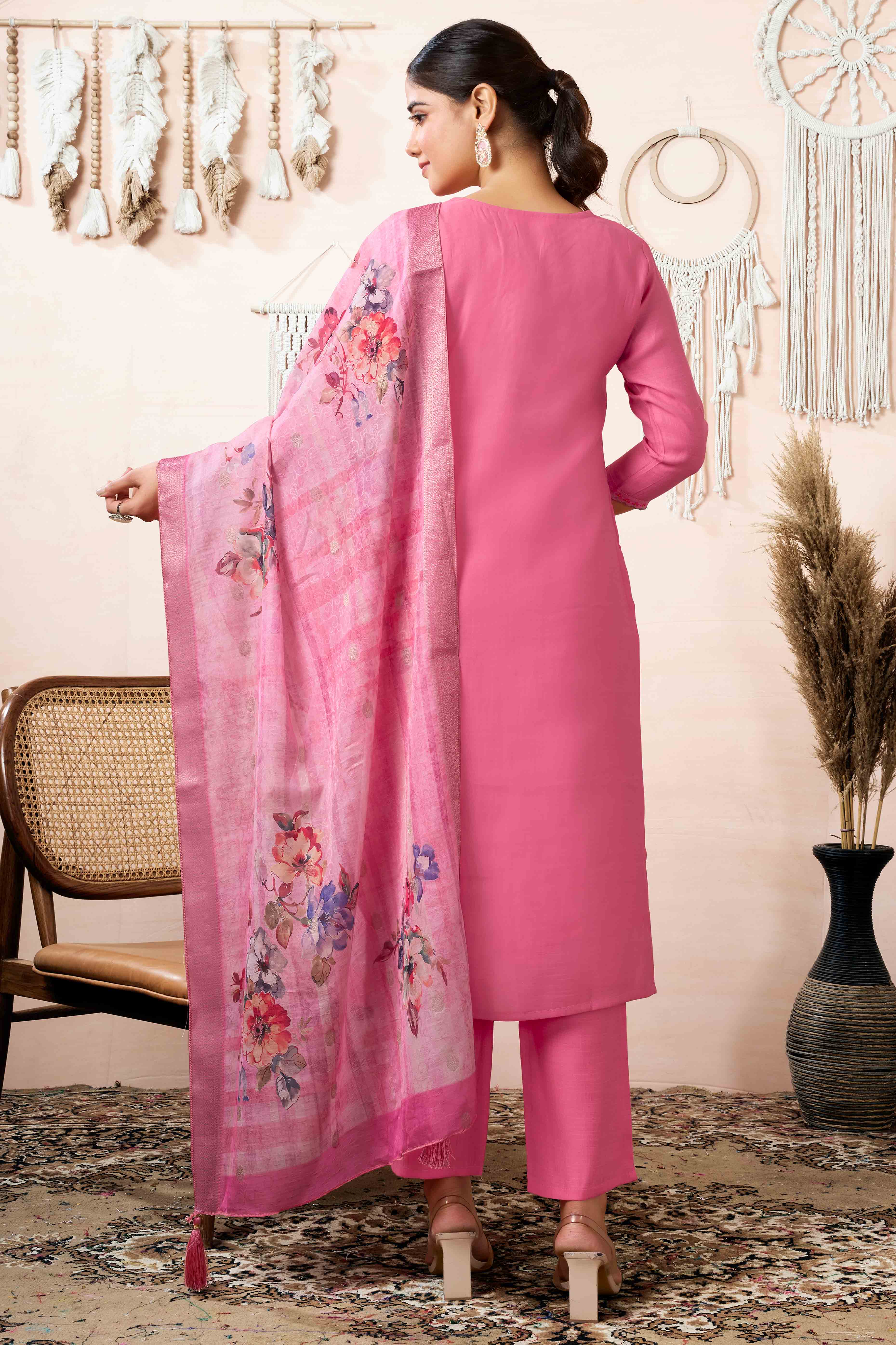 Pink Floral Embroidered Cotton Slub Straight Salwar Suit