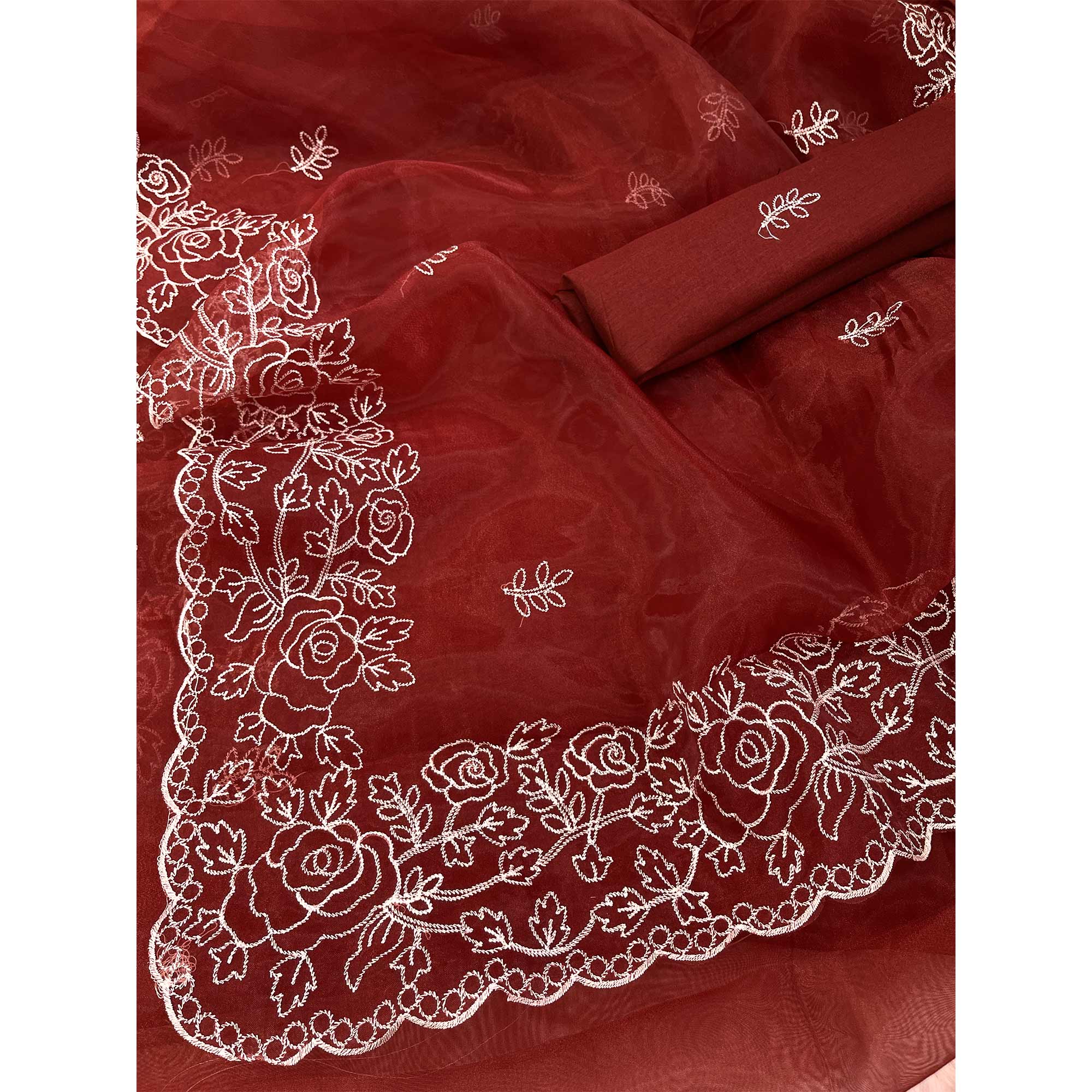 ARSA-NAYANTARA-MAROON