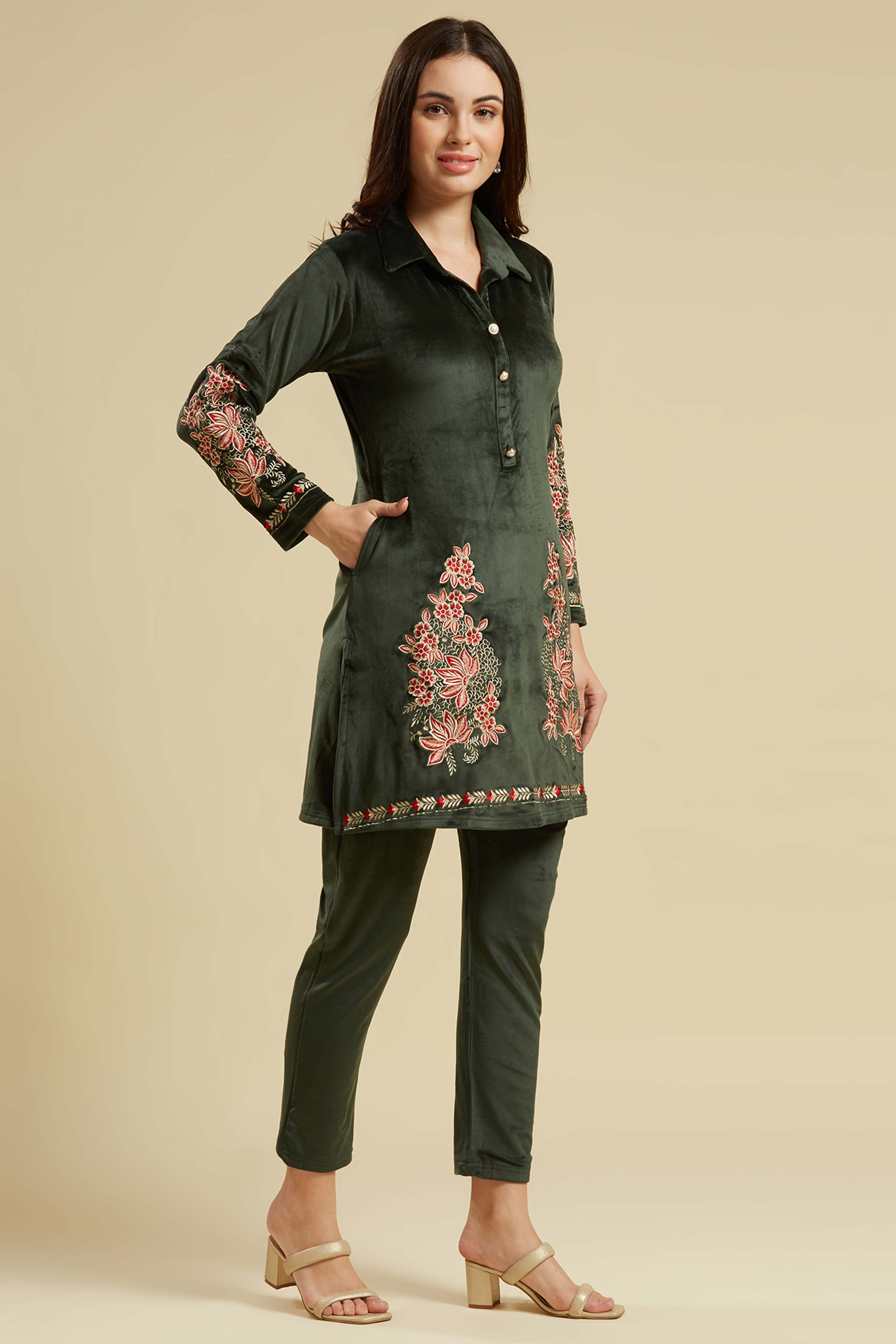 Green Embroidered Velvet Straight Top Bottom Set