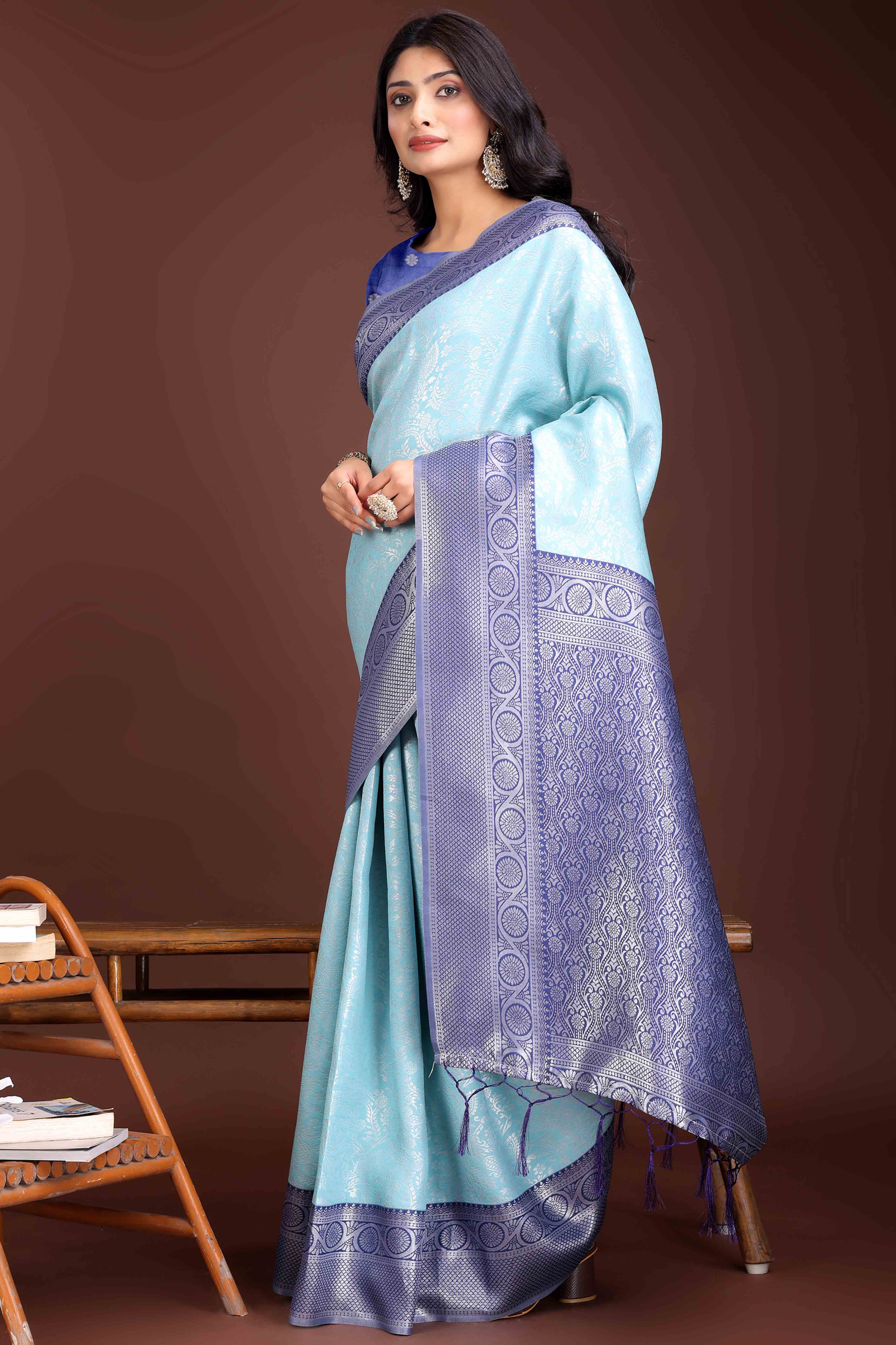 Sky Blue Floral Zari Weaving Lichi Cotton Silk Saree With Tassel Border