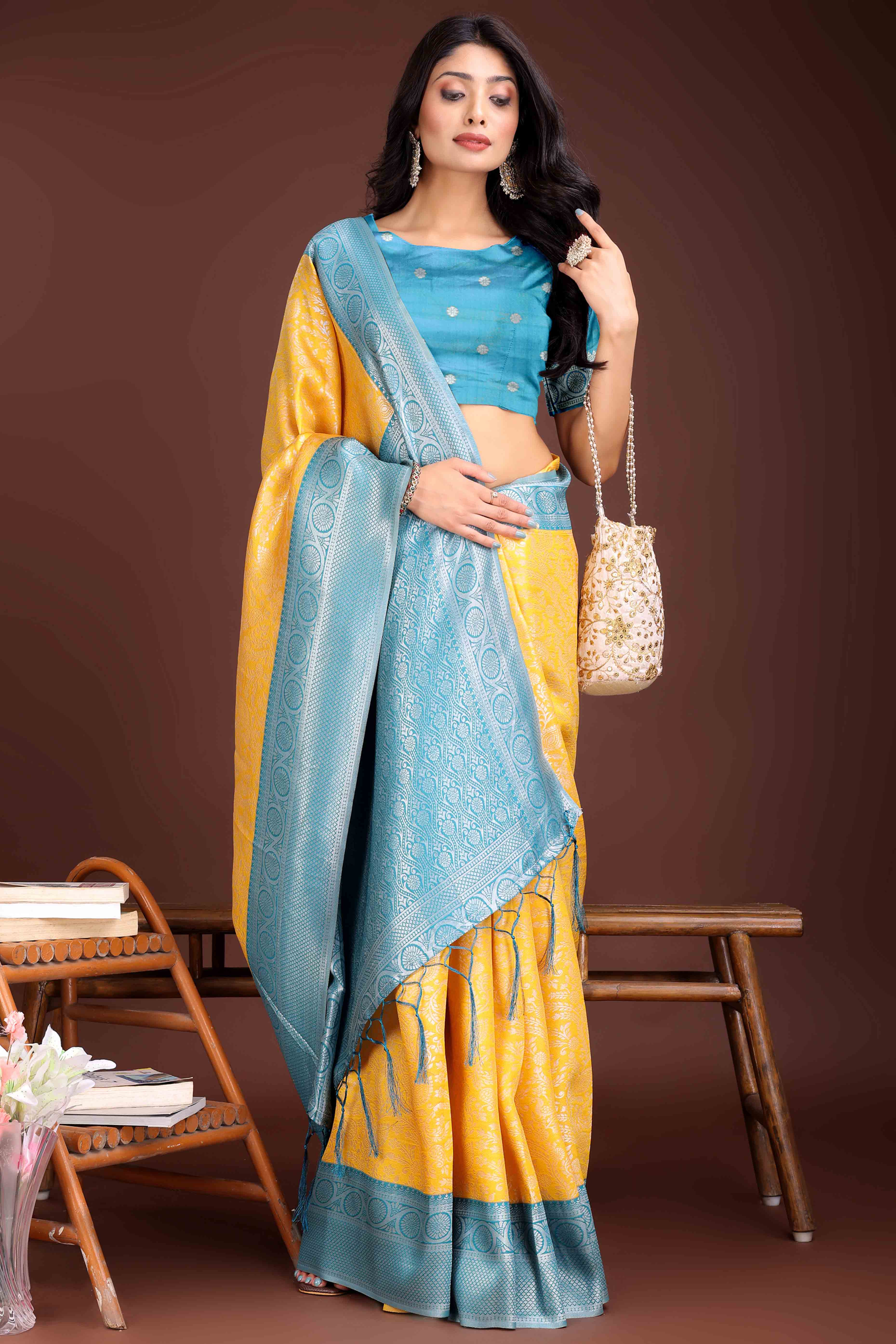 Yellow Floral Zari Weaving Lichi Cotton Silk Saree With Tassel Border