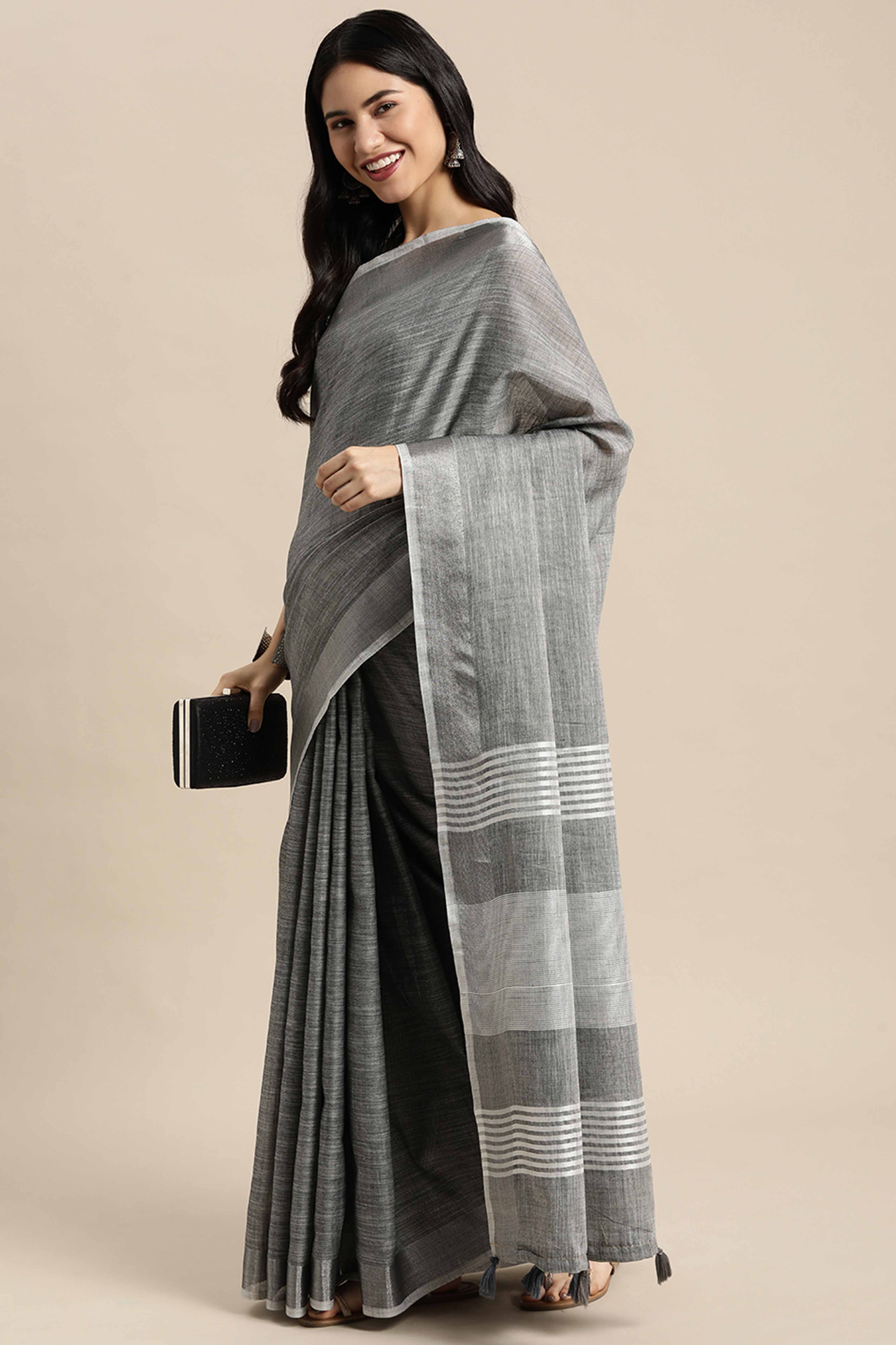 Grey Linen Saree Adorned With Silver Zari Weaving Border & Pallu