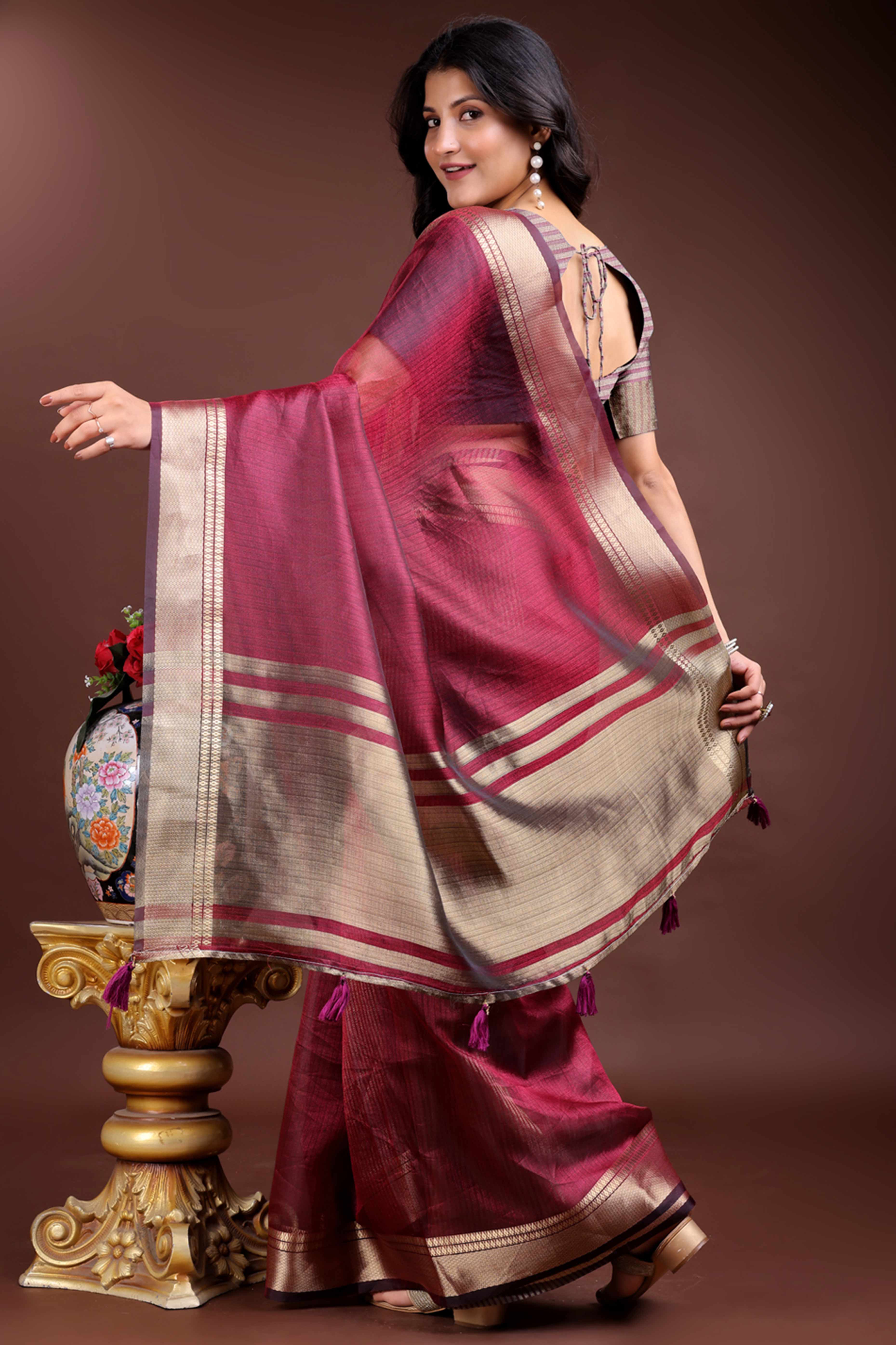 Magenta Organza Saree with Zari Border Weaving Sophistication