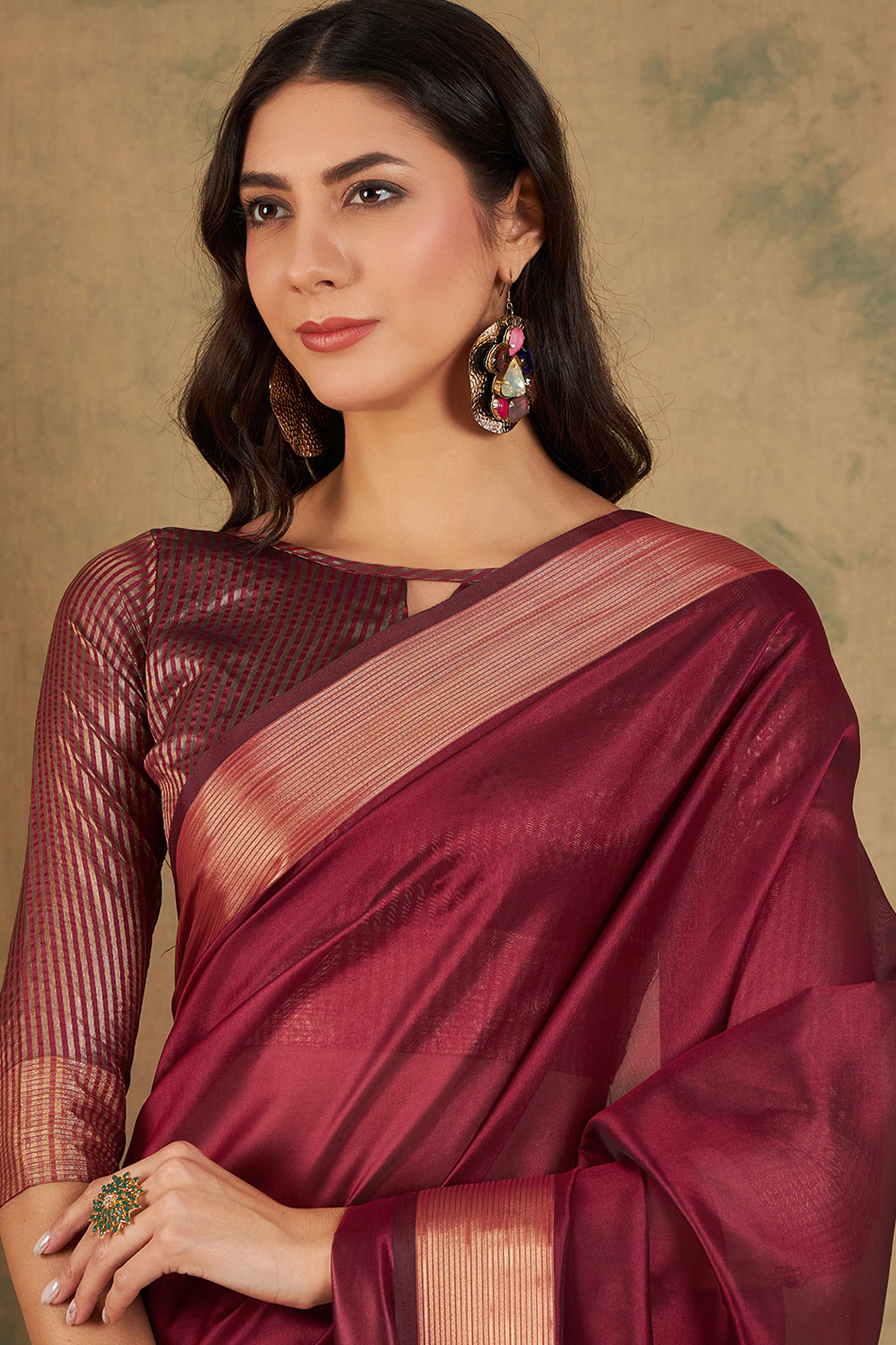 Maroon Organza Saree In Organza With Delicate Weaving Border And Tassel Details