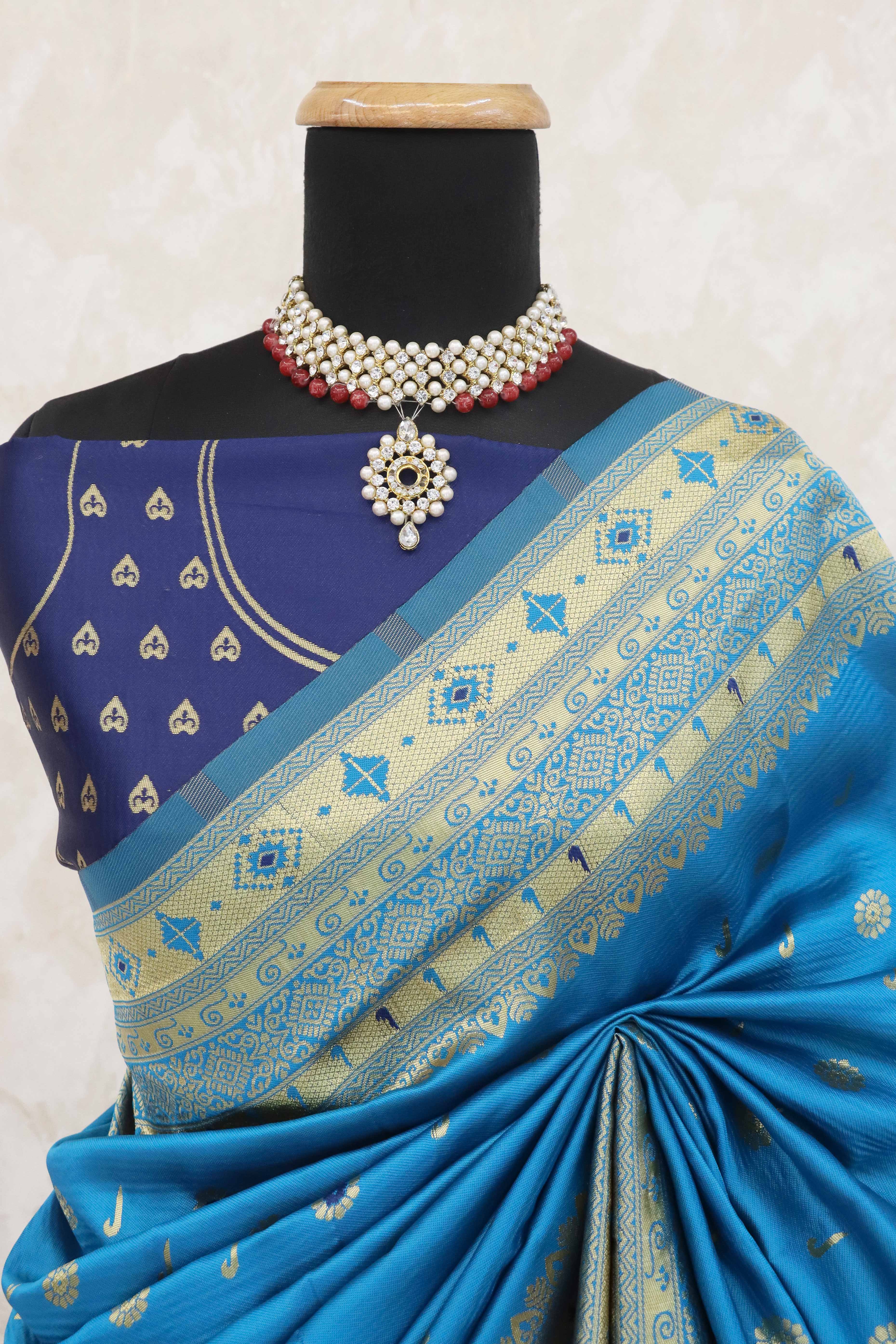 Blue Pure Silk Paithani Saree With Intricate Floral Zari Weaving
