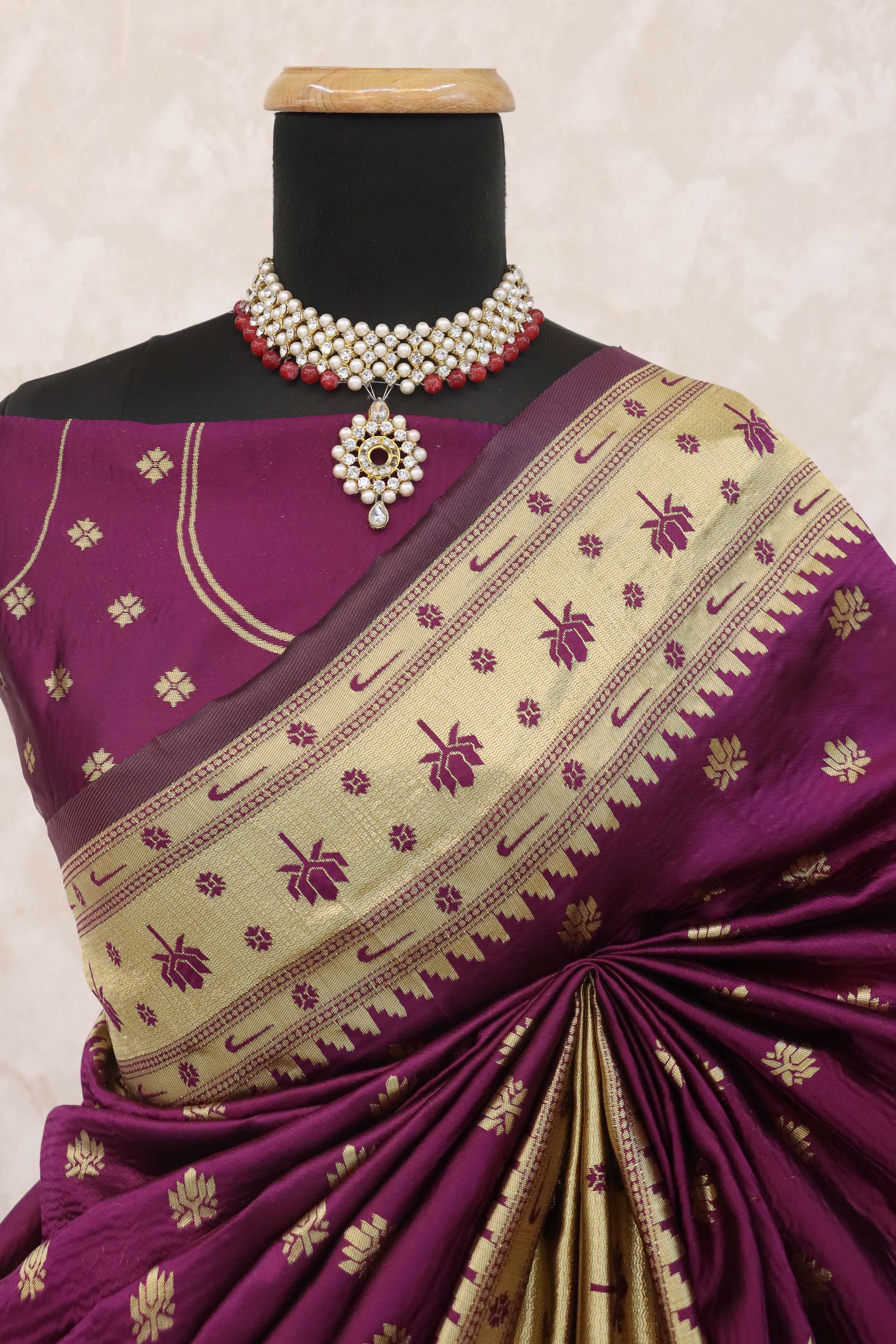 Purple Pure Silk Paithani Saree With Elegant Floral Zari Weaving