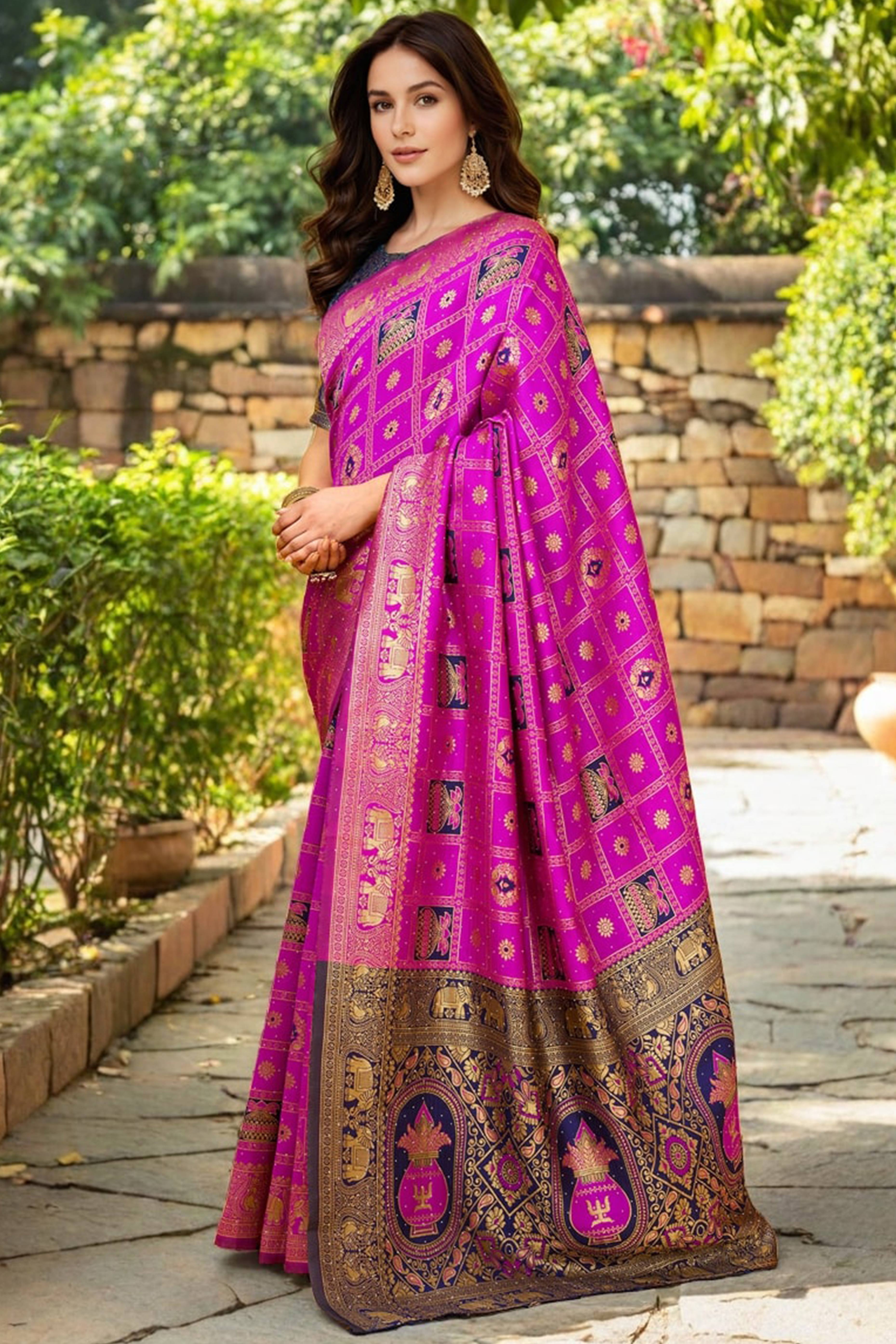 Pink Floral Weaving Paithani Saree In Soft Silk Accented With A Stylish Tassel Border Pallu