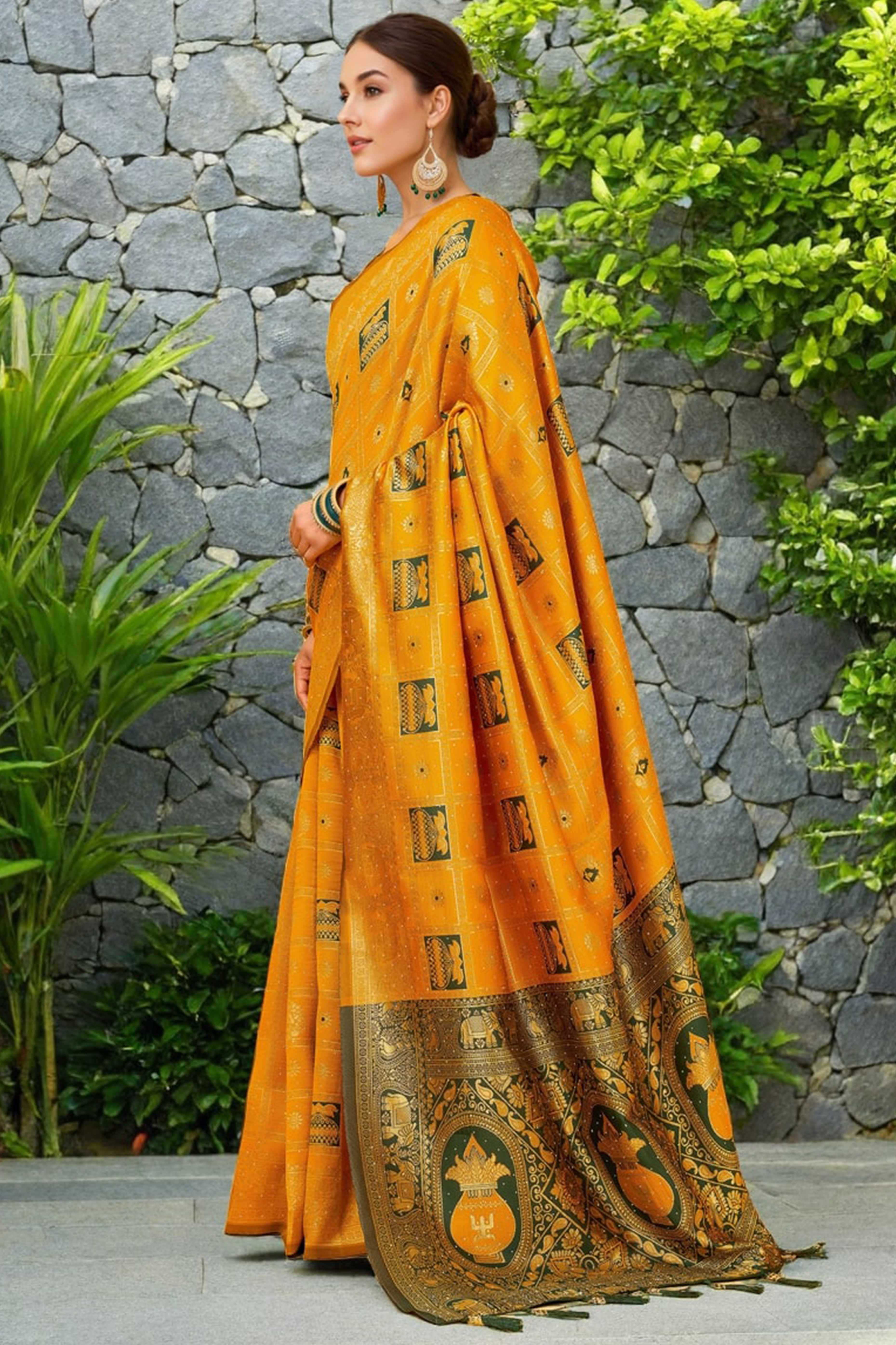 Orange Floral Weaving Paithani Saree In Soft Silk Accented With A Stylish Tassel Border Pallu