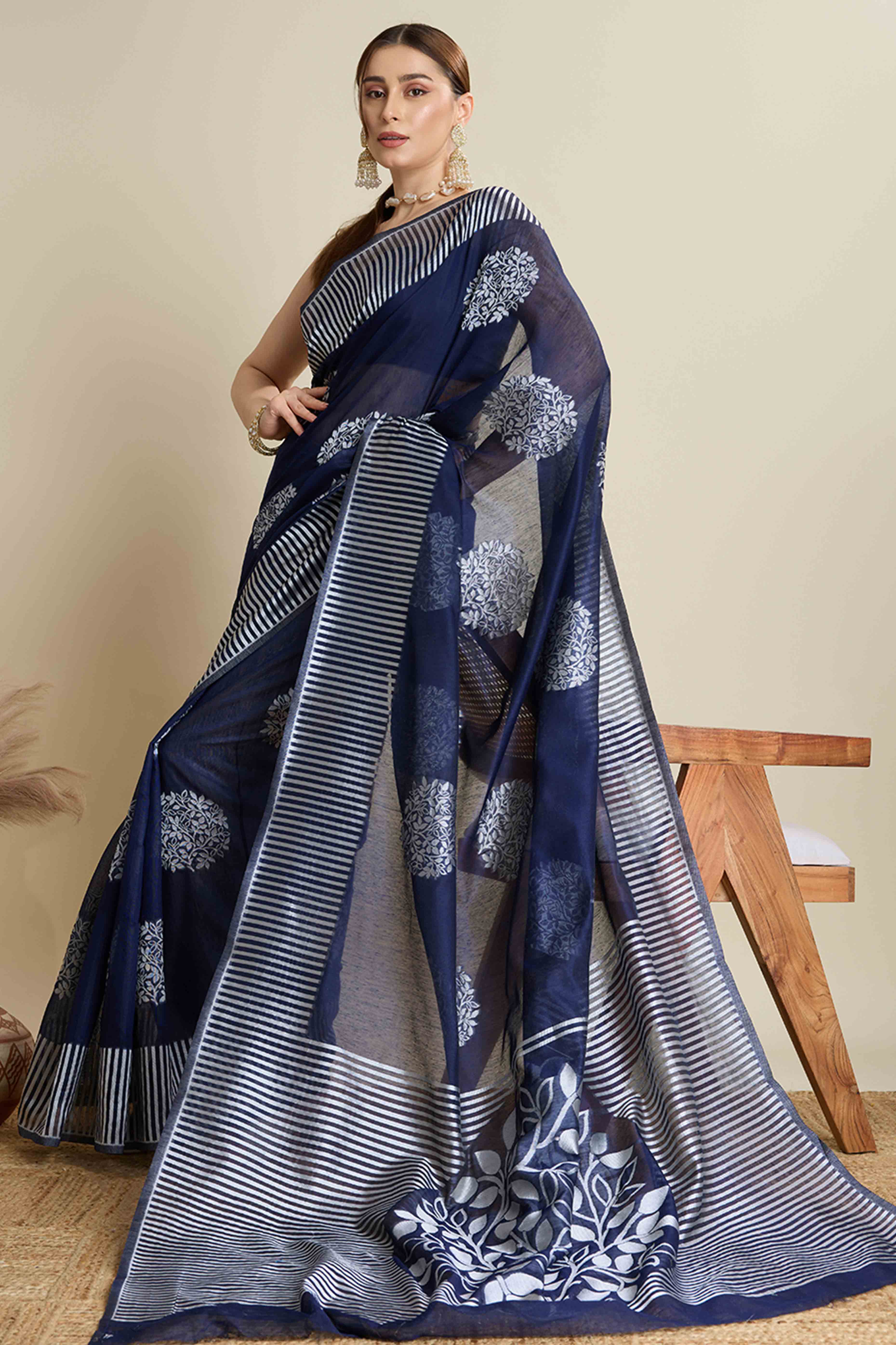 Navy Blue Elegance Soft Cotton Silk Saree with Beautifully Woven Floral Designs