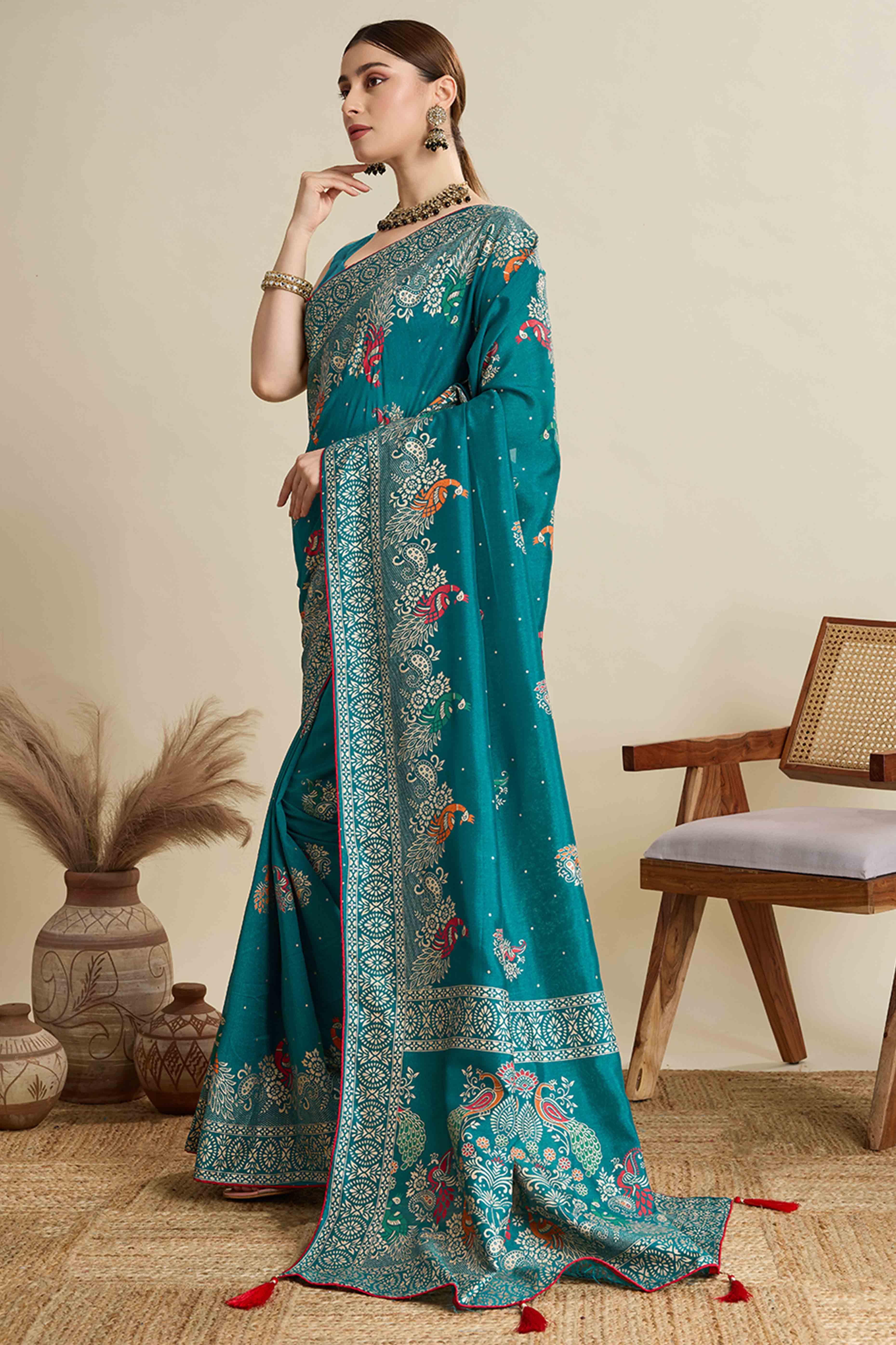 Rama Green Lightweight Cotton Silk Saree with Delicate Paisley Prints