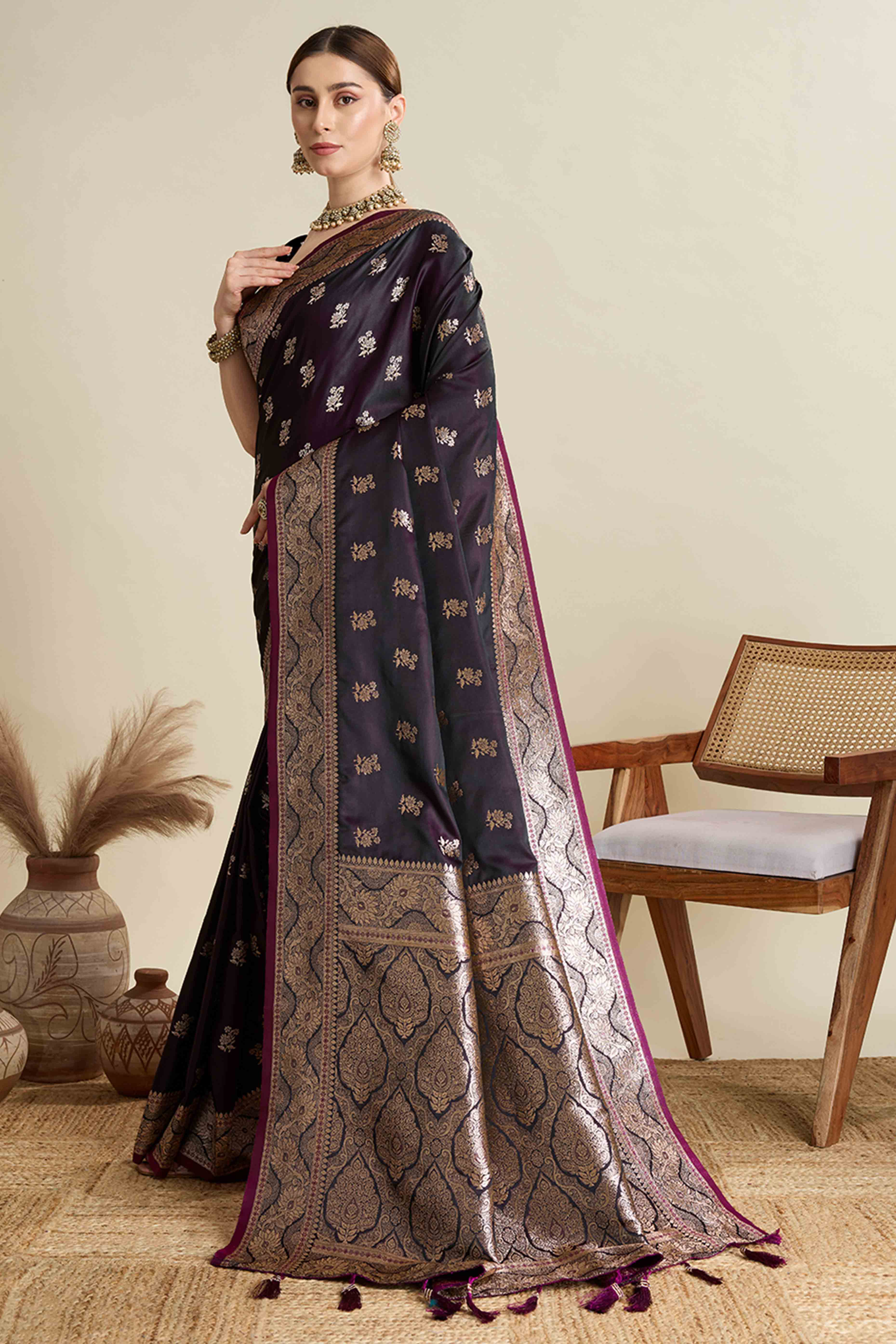 Wine Pure Silk Saree Featuring Traditional Banarasi Zari Weaving Patterns