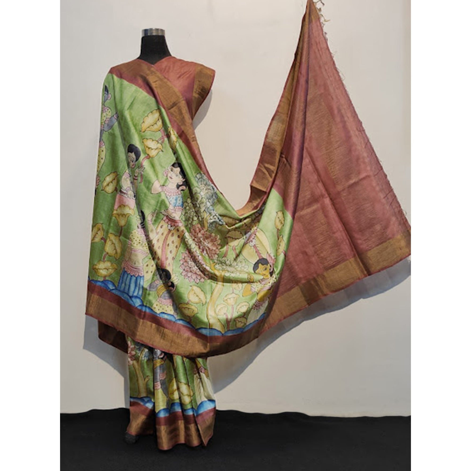Green Floral Printed Tussar Silk Saree