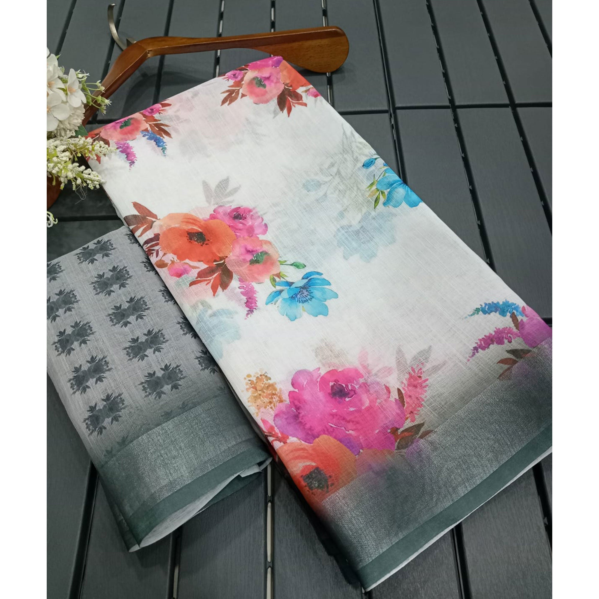 White & Grey Floral Printed Linen Saree