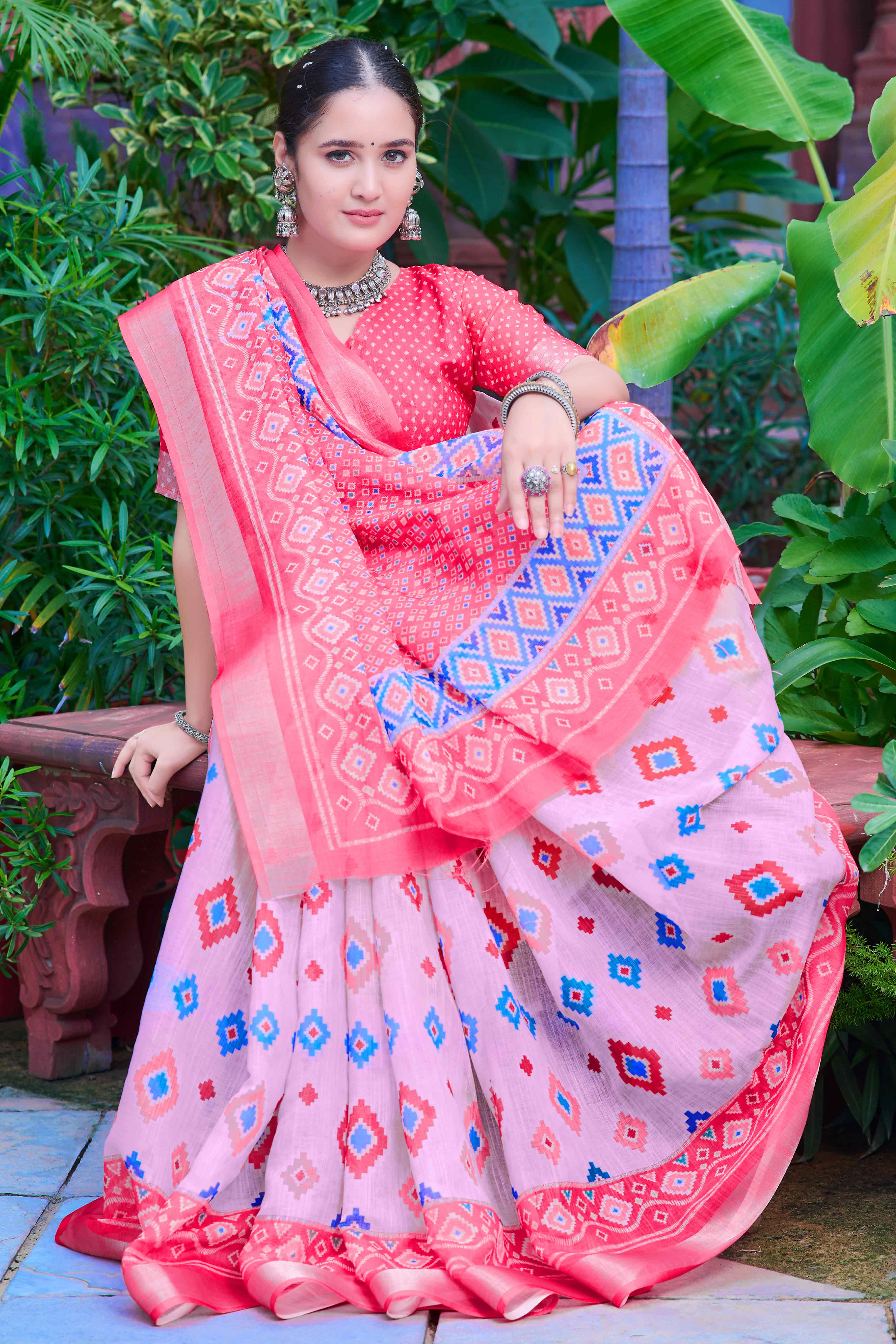 Baby Pink Geometric Printed Linen Saree