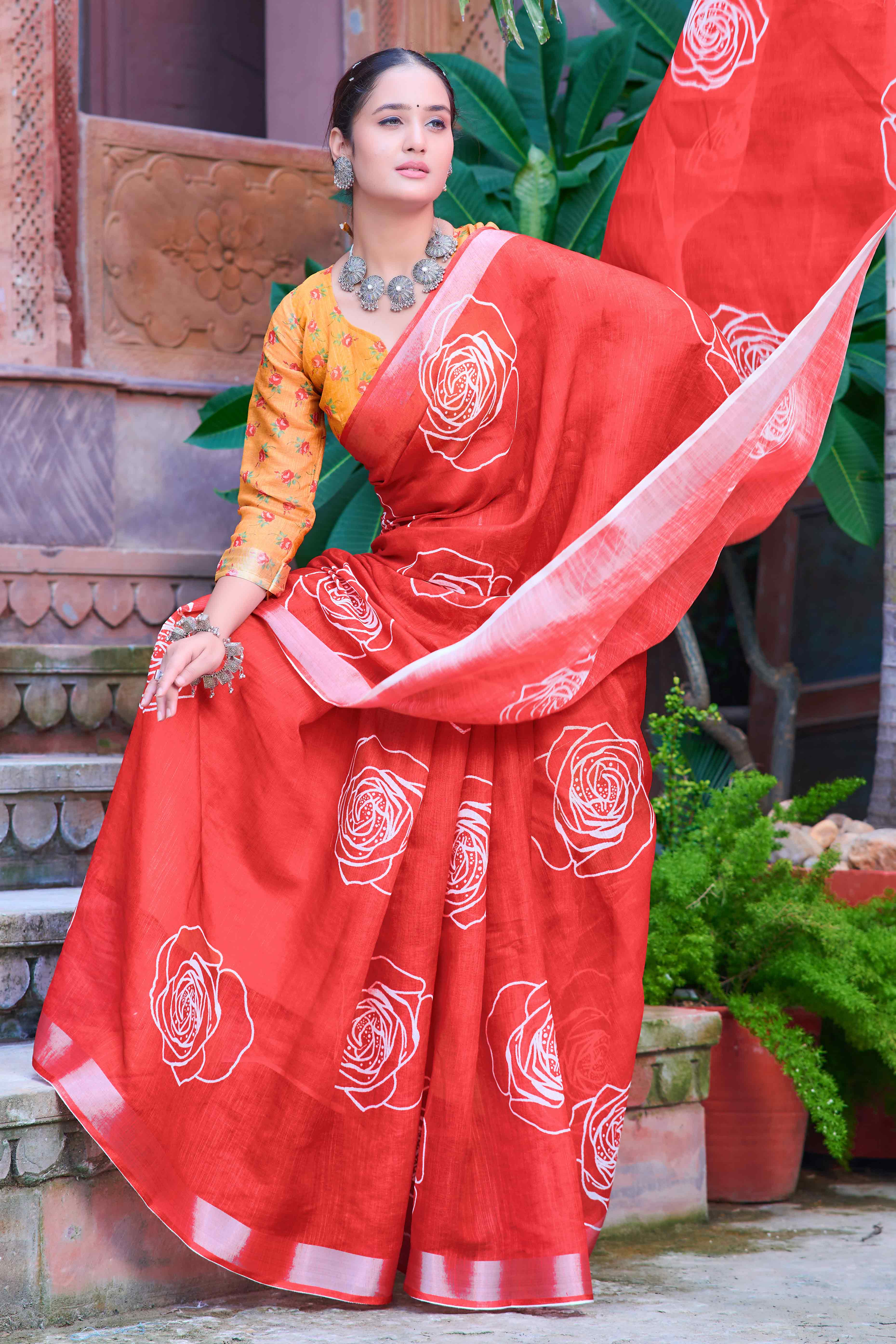 Red Floral Printed Linen Saree