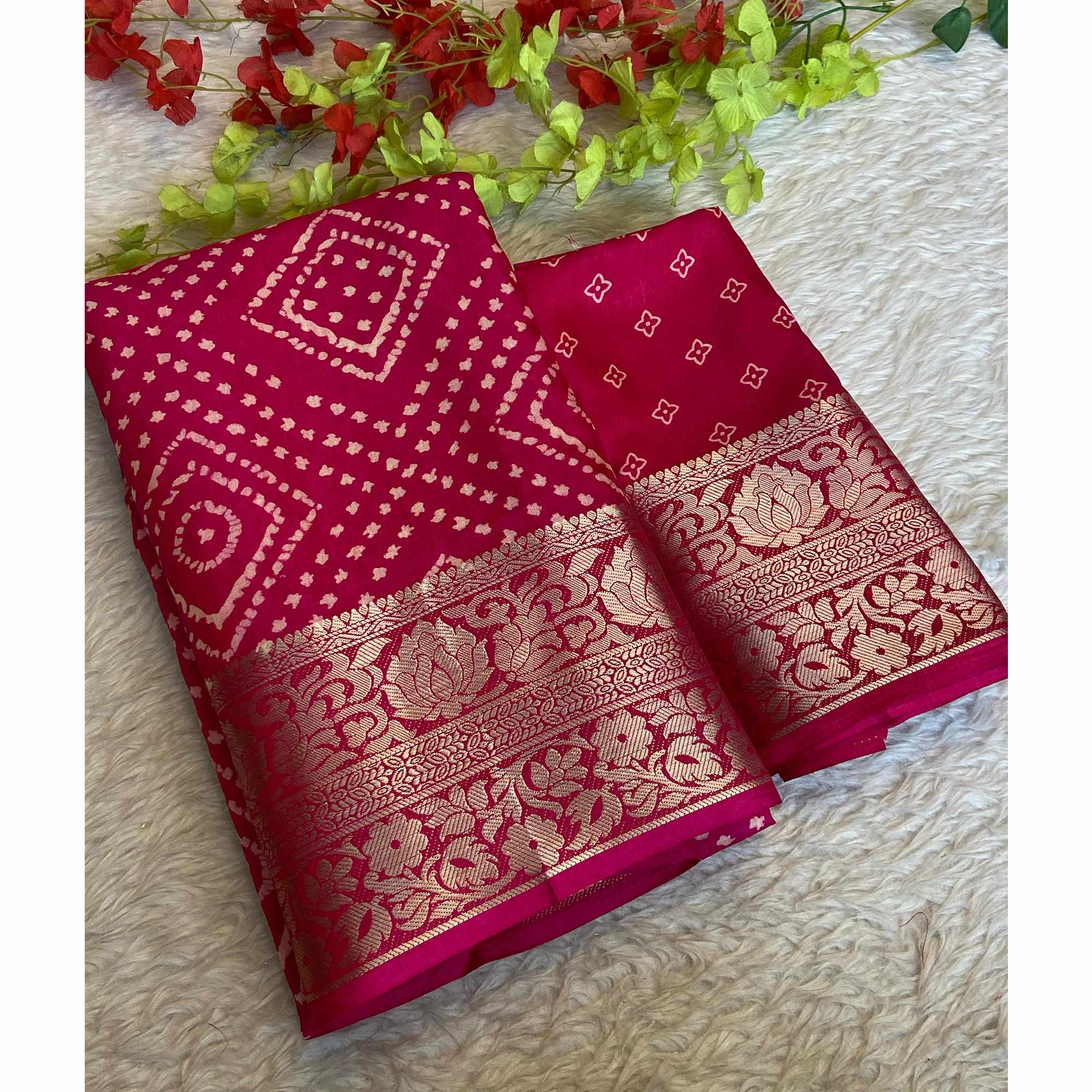 Traditional Pink Dola Silk Saree with Classic Bandhani Print and Elegant Jacquard Woven Border