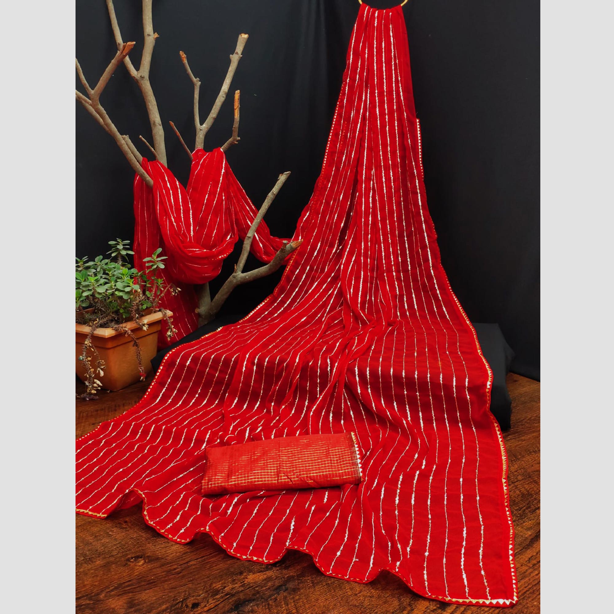 HELFAB-ZARA-RED