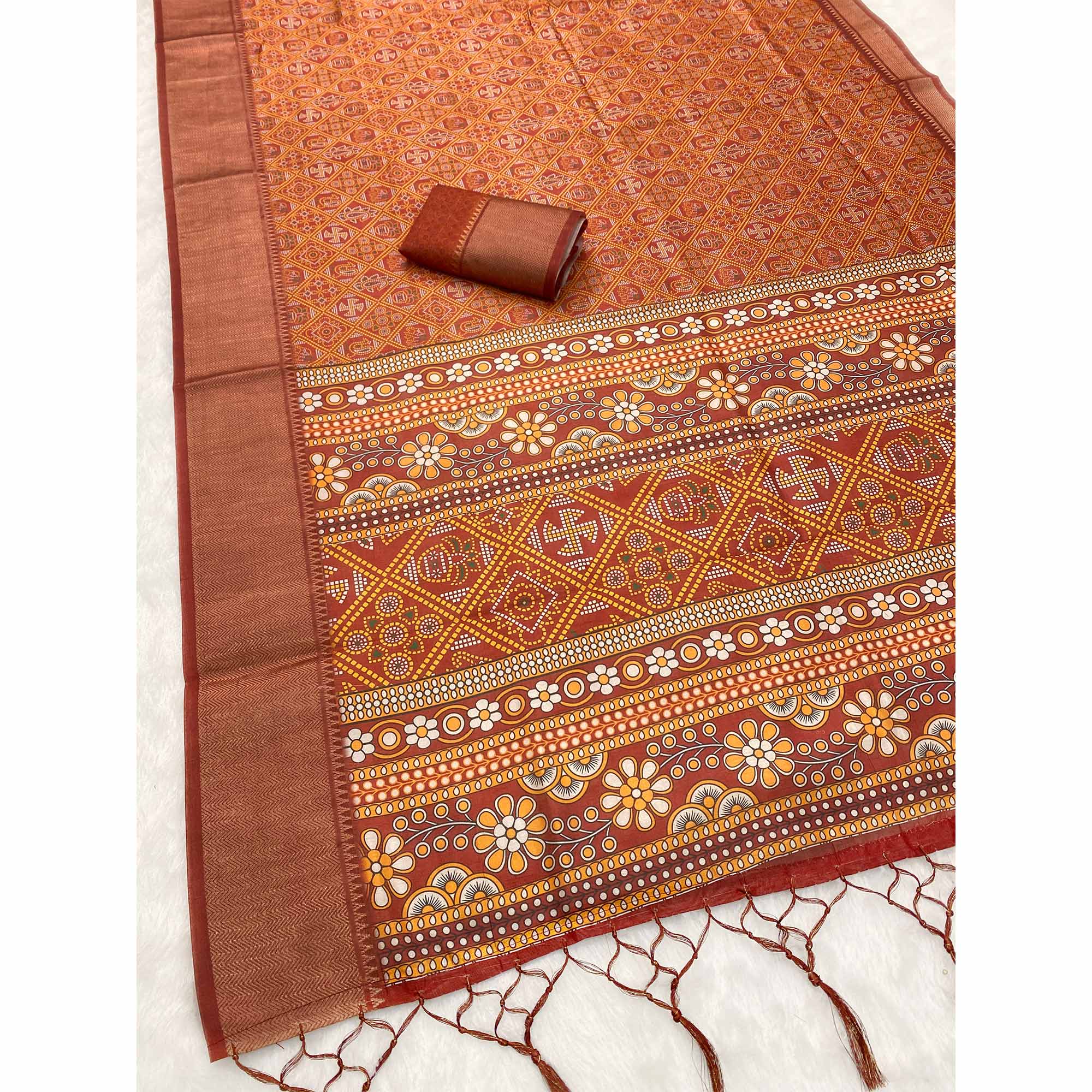 Light Brown Dola Silk Saree Featuring Traditional Patan Patola Print