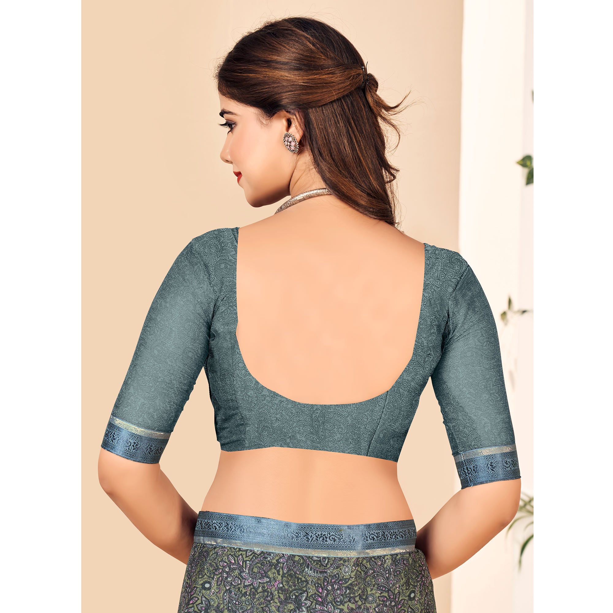 Grey Floral Printed Chiffon Saree With Lace Border