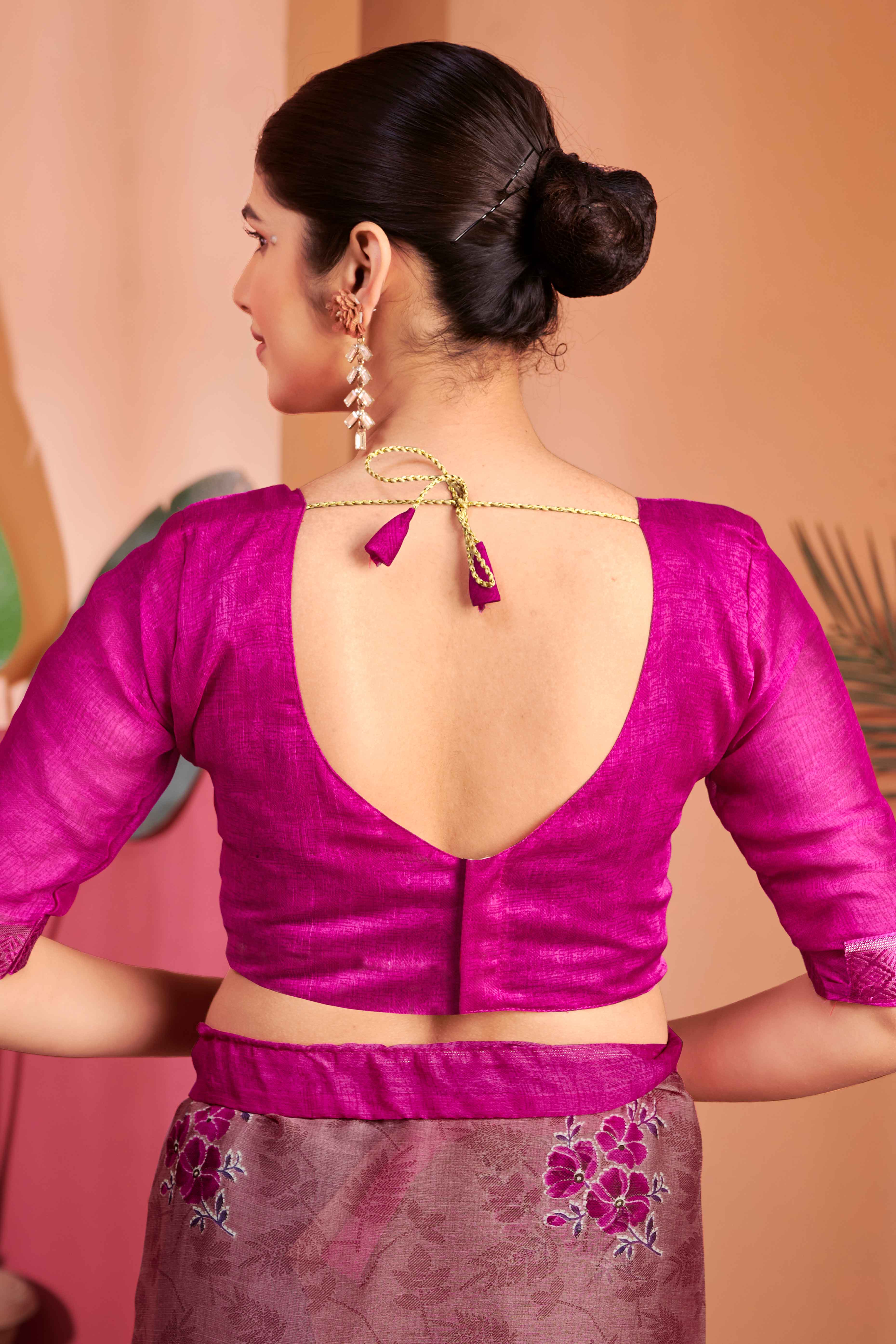 Mauve Chiffon Saree Featuring Delicate Floral Prints & A Graceful Lace Border