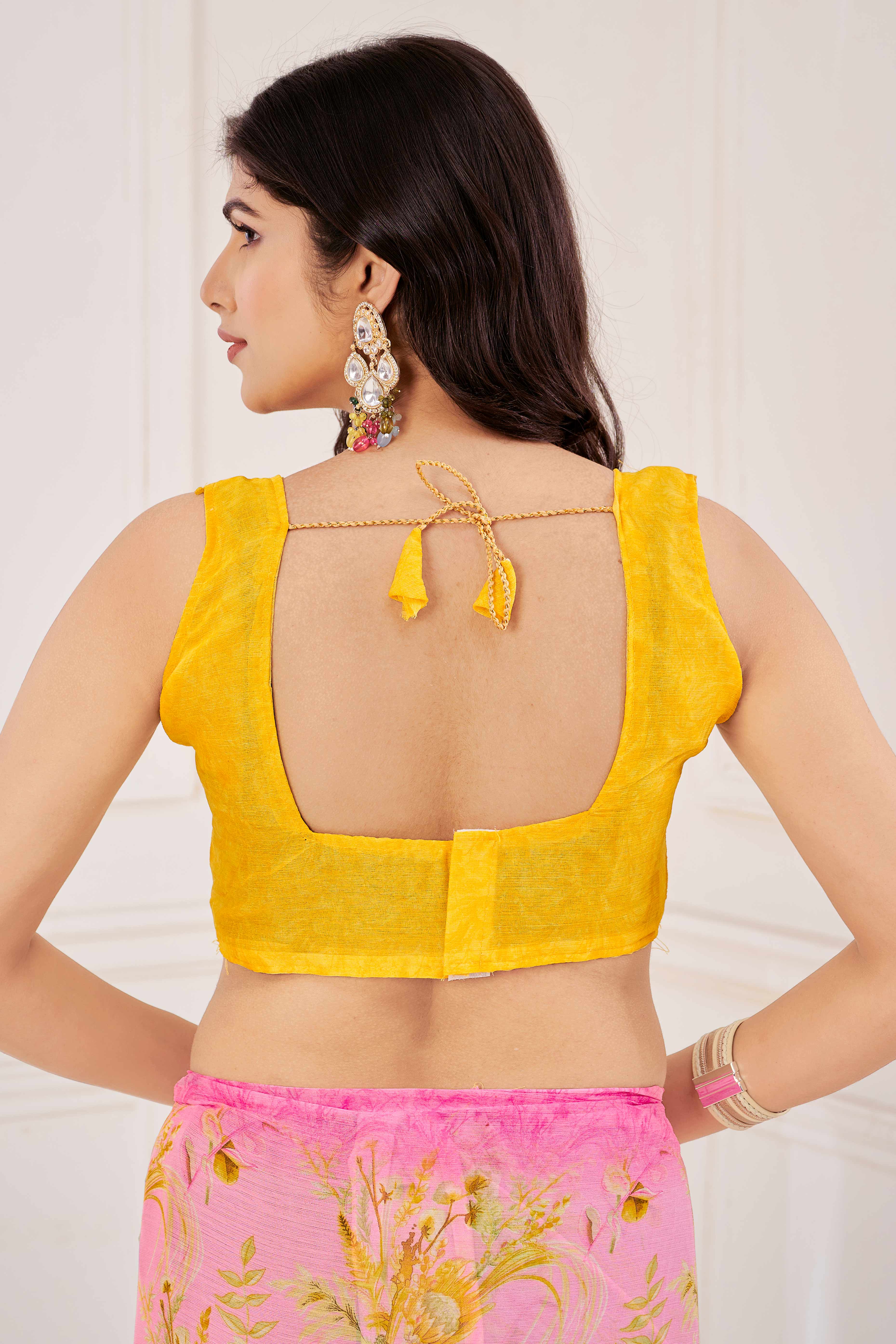 Pink Chiffon Saree Embellished With Dreamy Floral Print